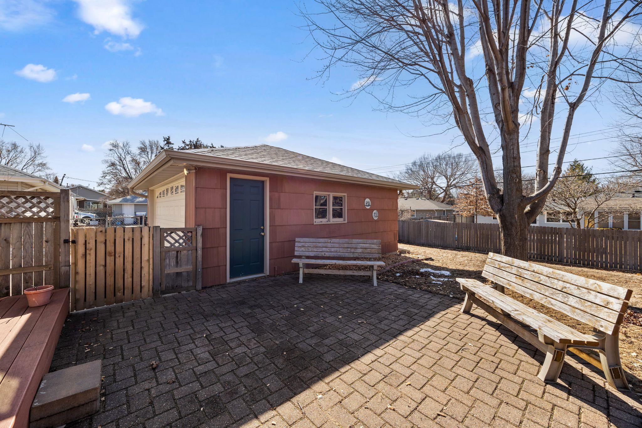 8030 Thomas Avenue Property Photo 34