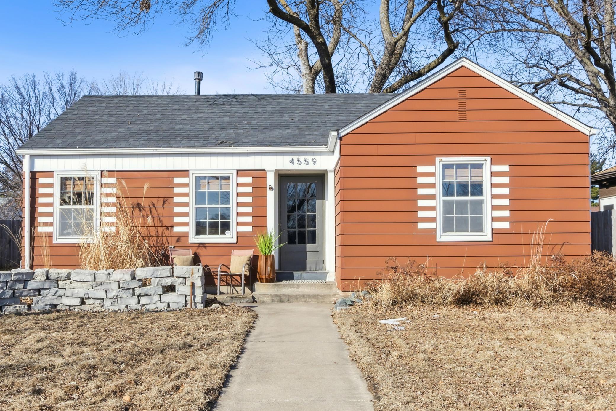 4559 Upton Avenue Property Photo 1