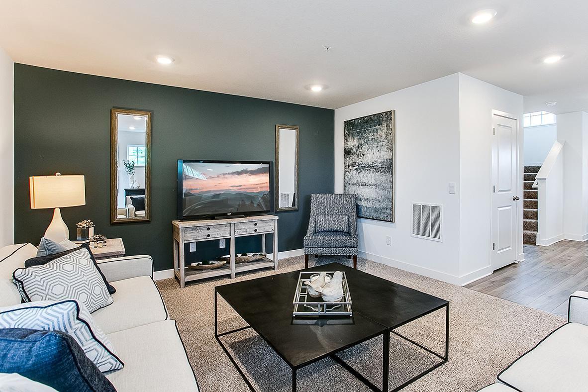 6665 Hinterland Trail Property Photo 7