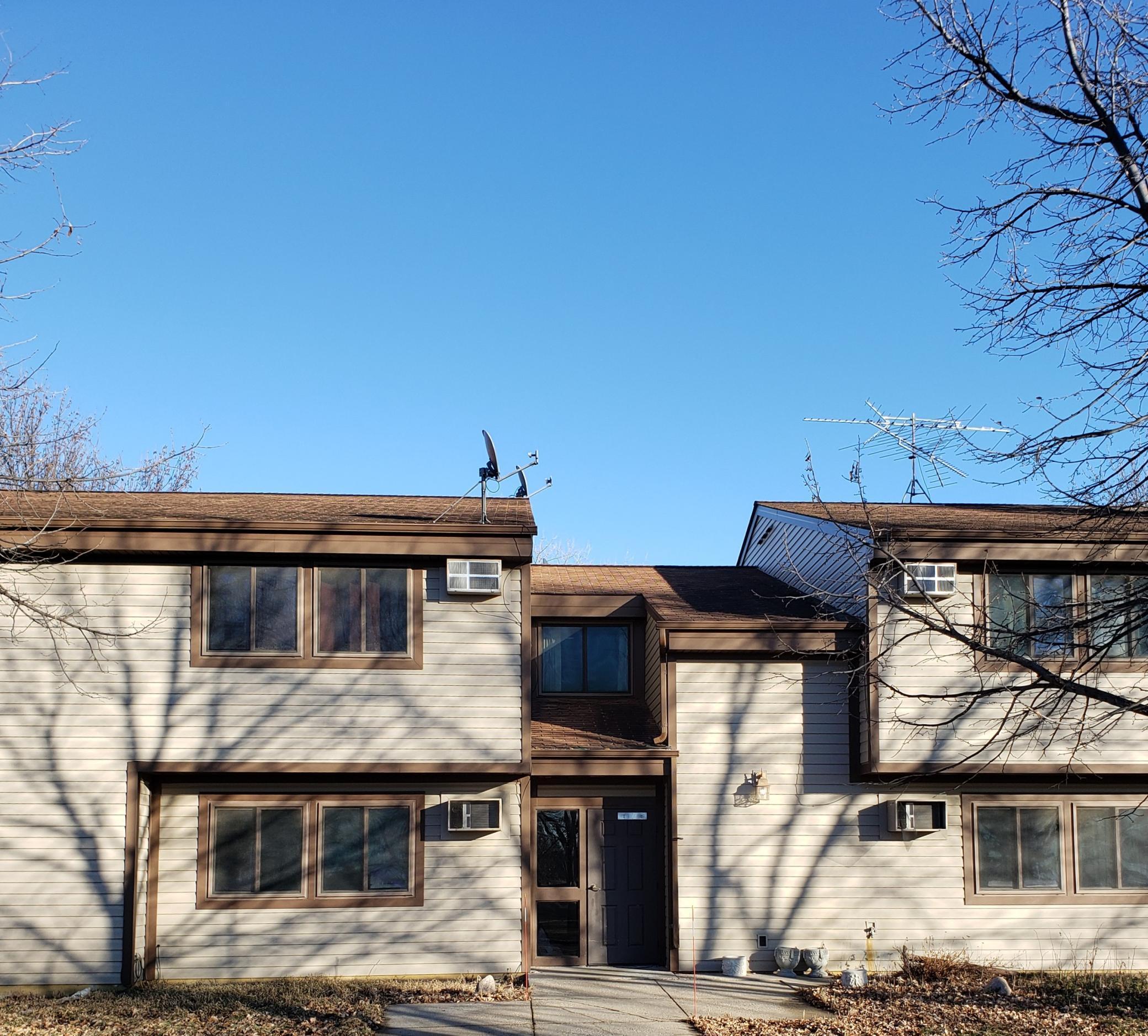 526 1st Street 2