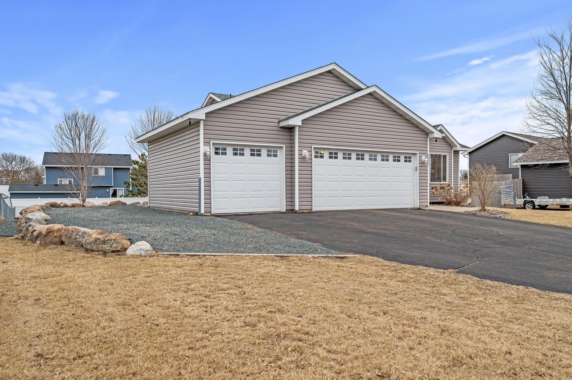 4925 Drake Circle Property Photo 12