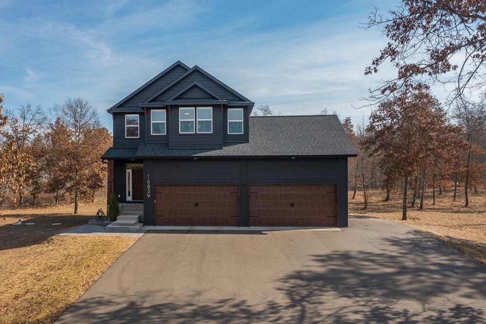 16839 Piper Lane Property Photo 1