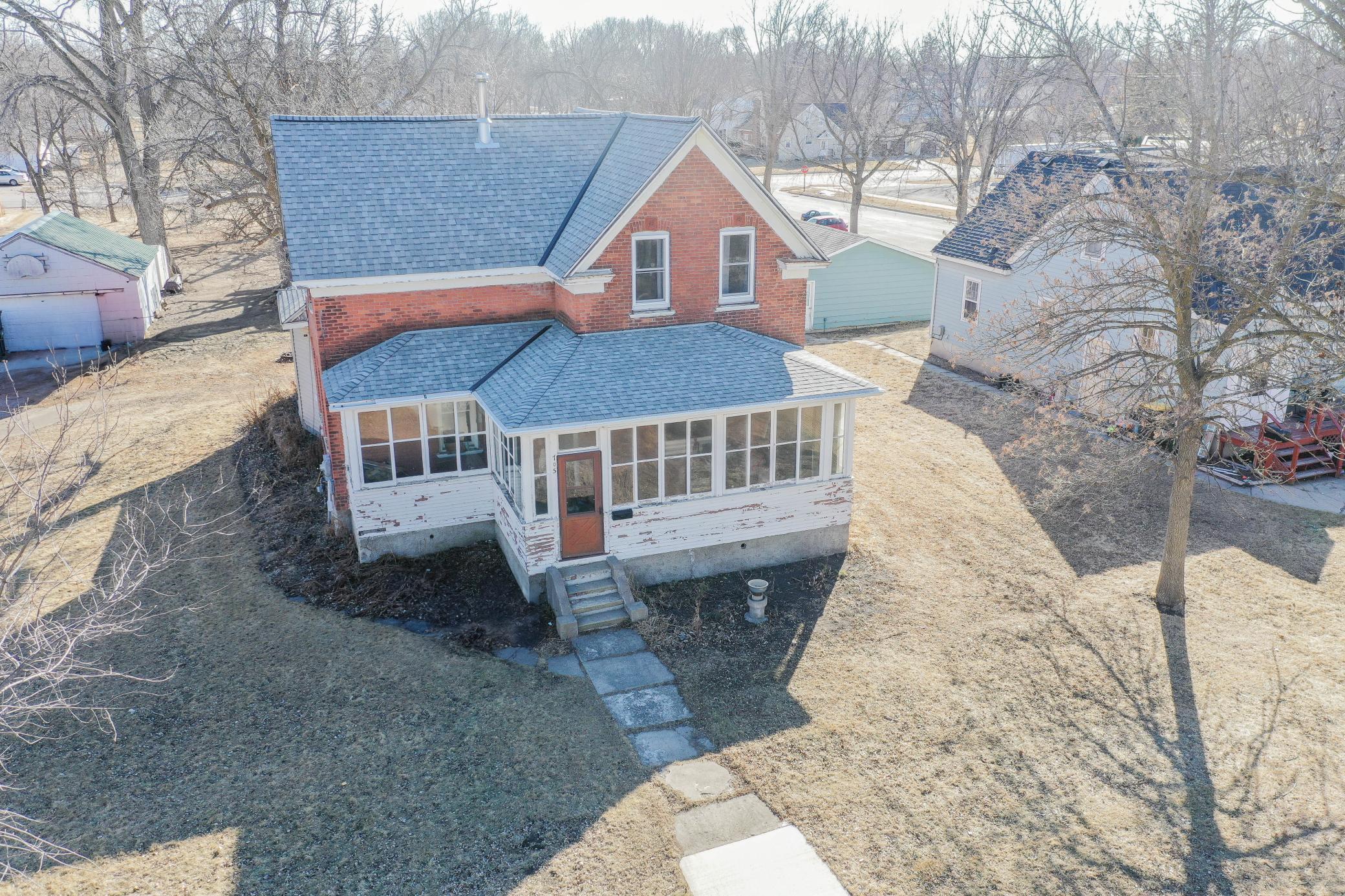 705 E Depue Avenue Property Photo 1