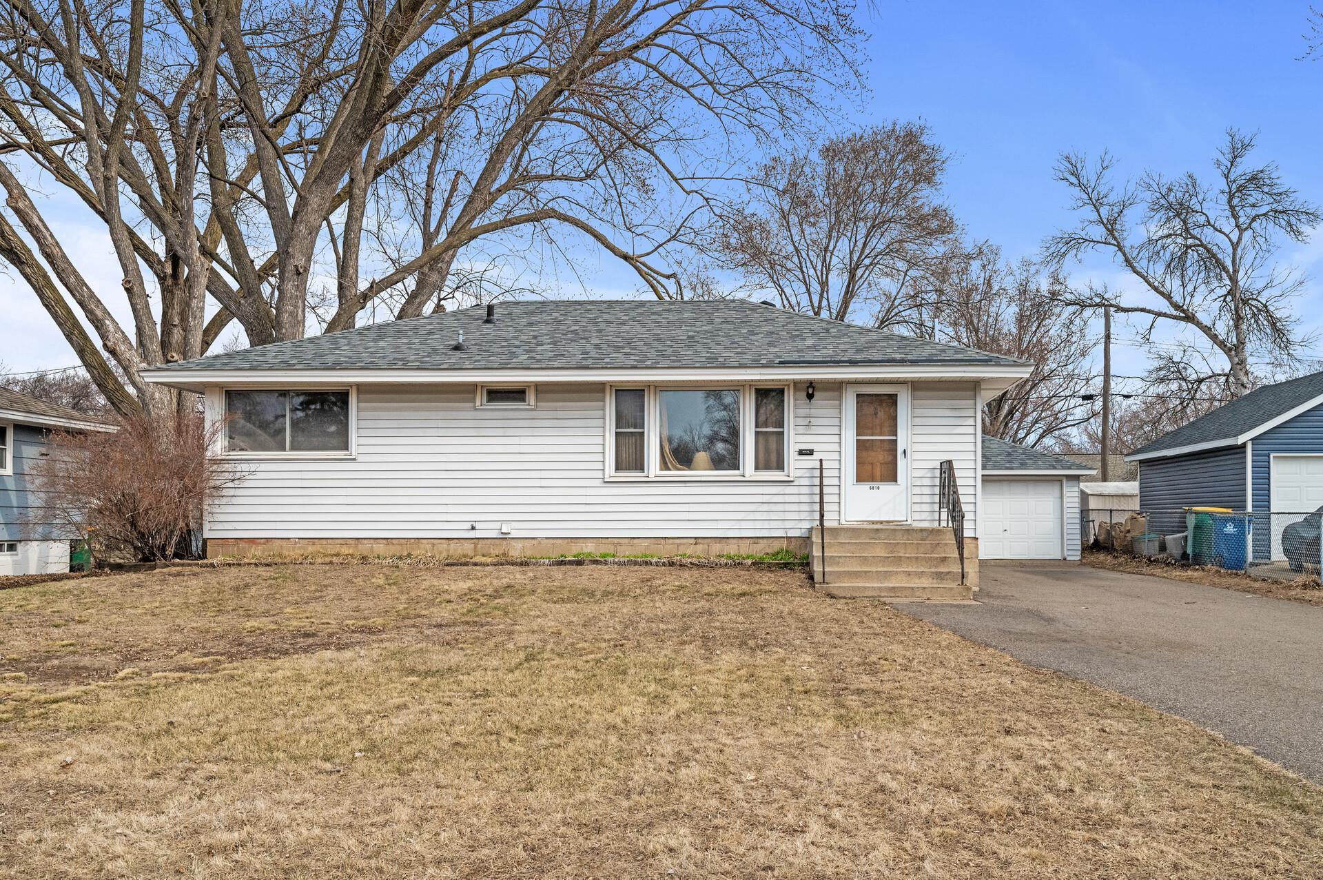 6810 Dudley Avenue Property Photo