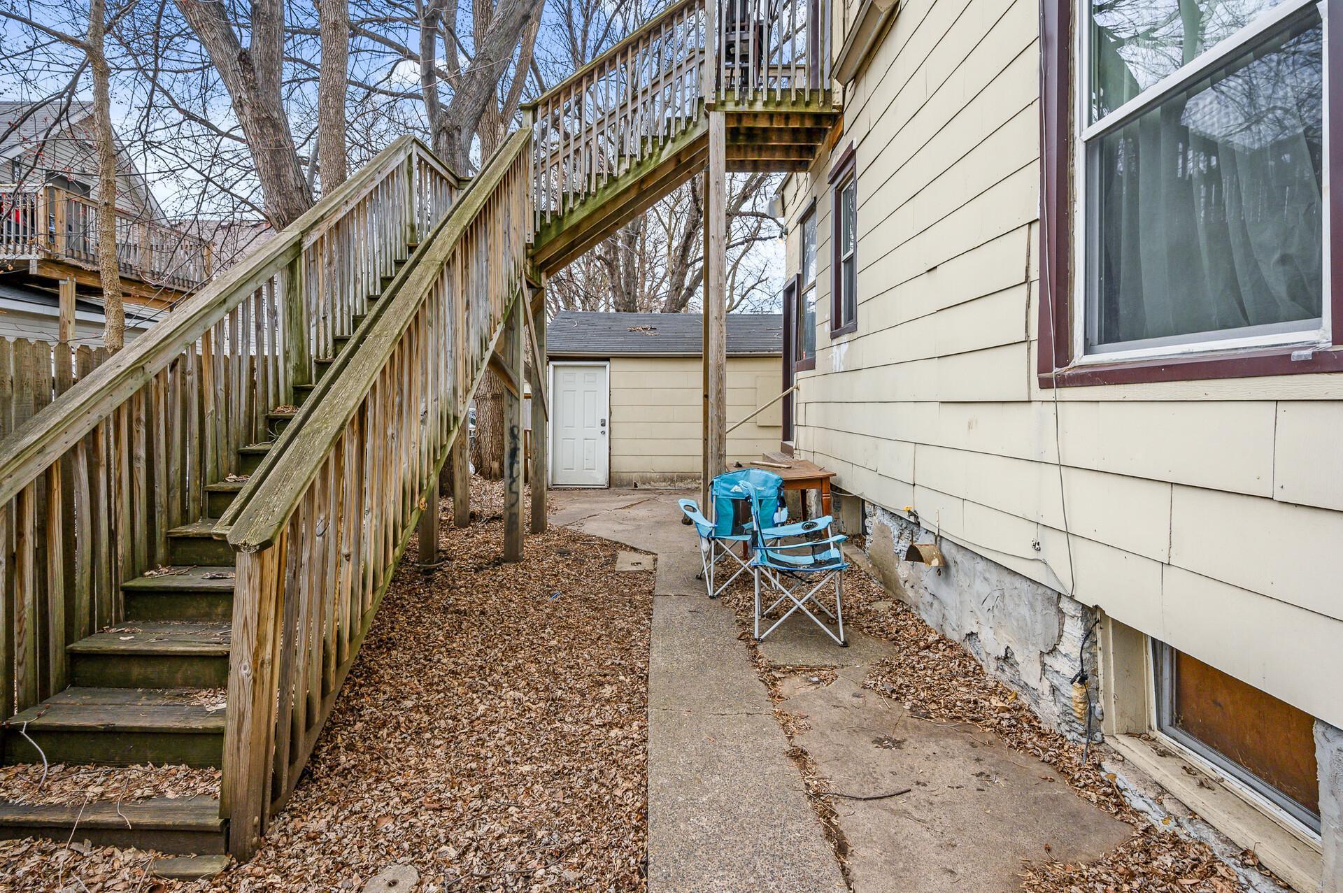 733 Earl Street Property Photo 36