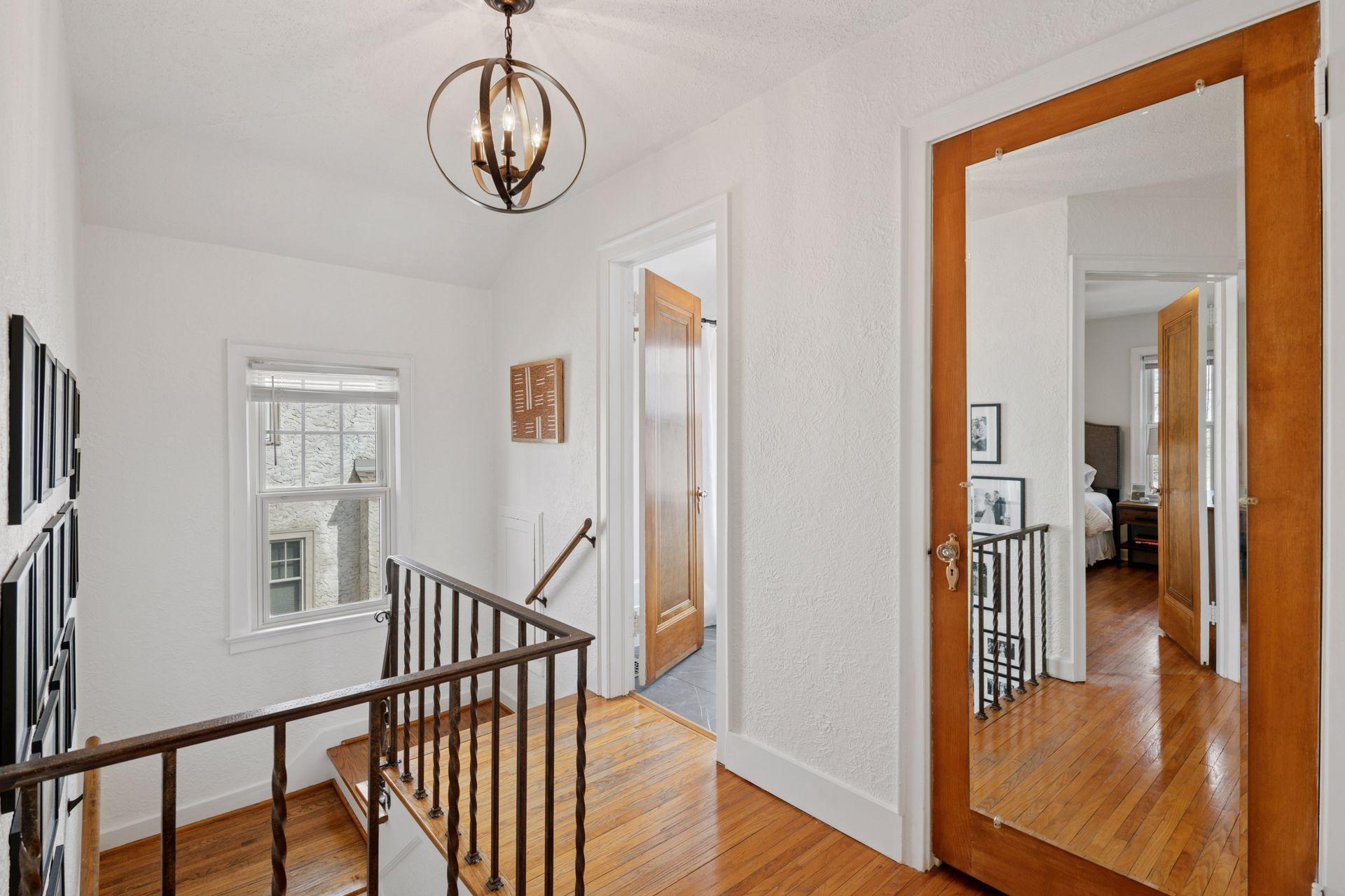 4645 France Avenue Property Photo 23
