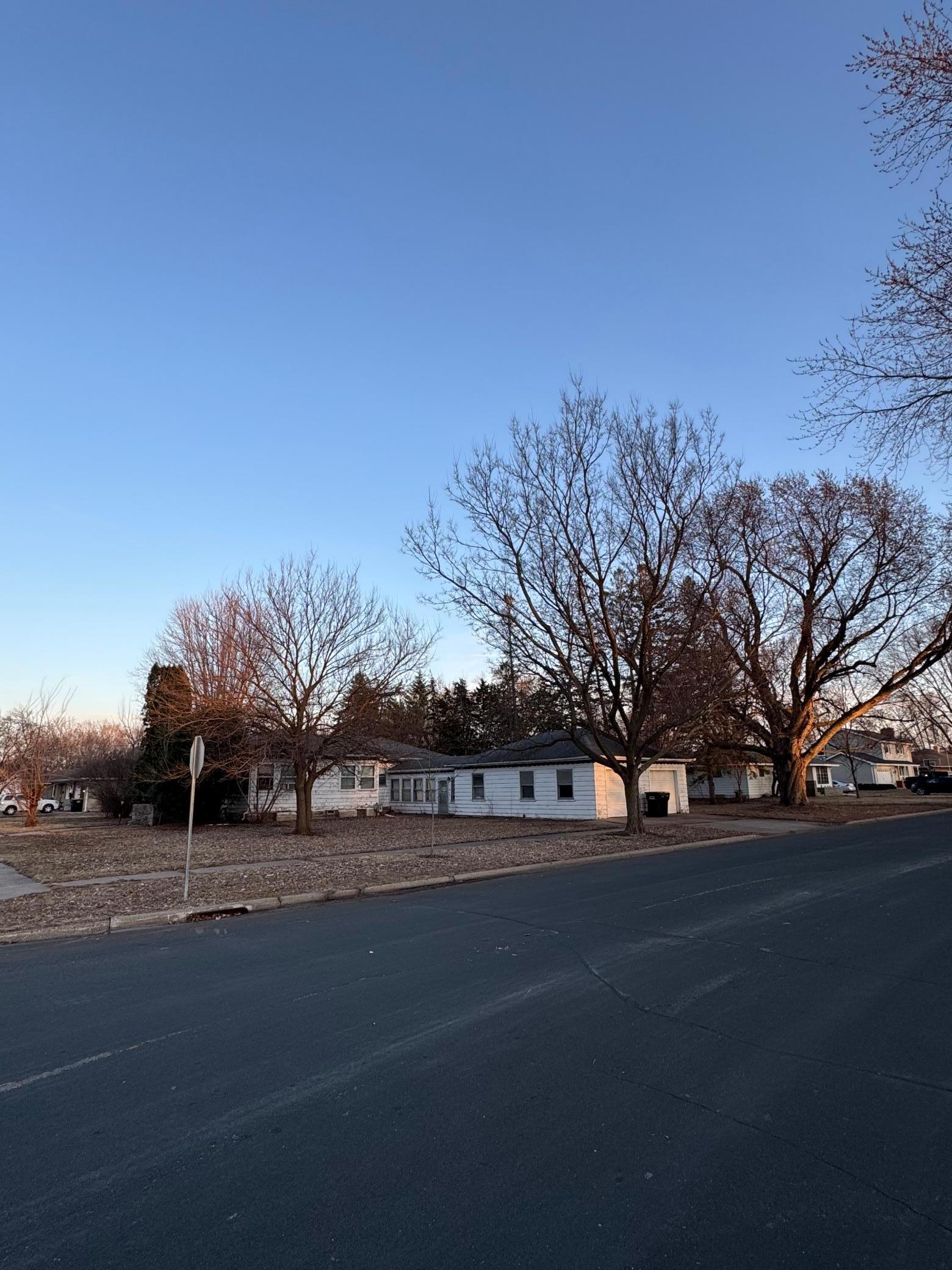 210 Shakopee Avenue Property Photo