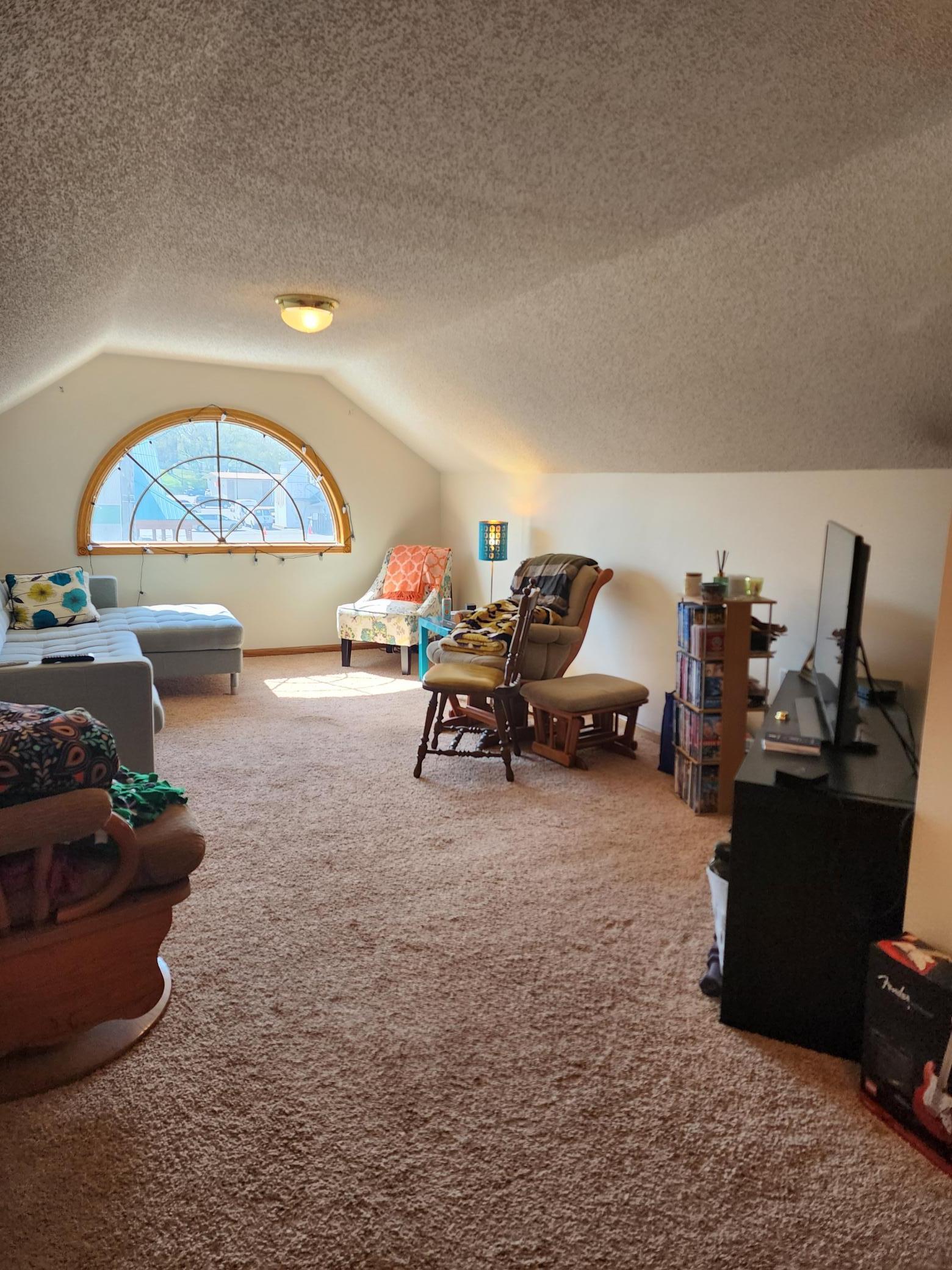 22 3rd Avenue S Property Photo 14