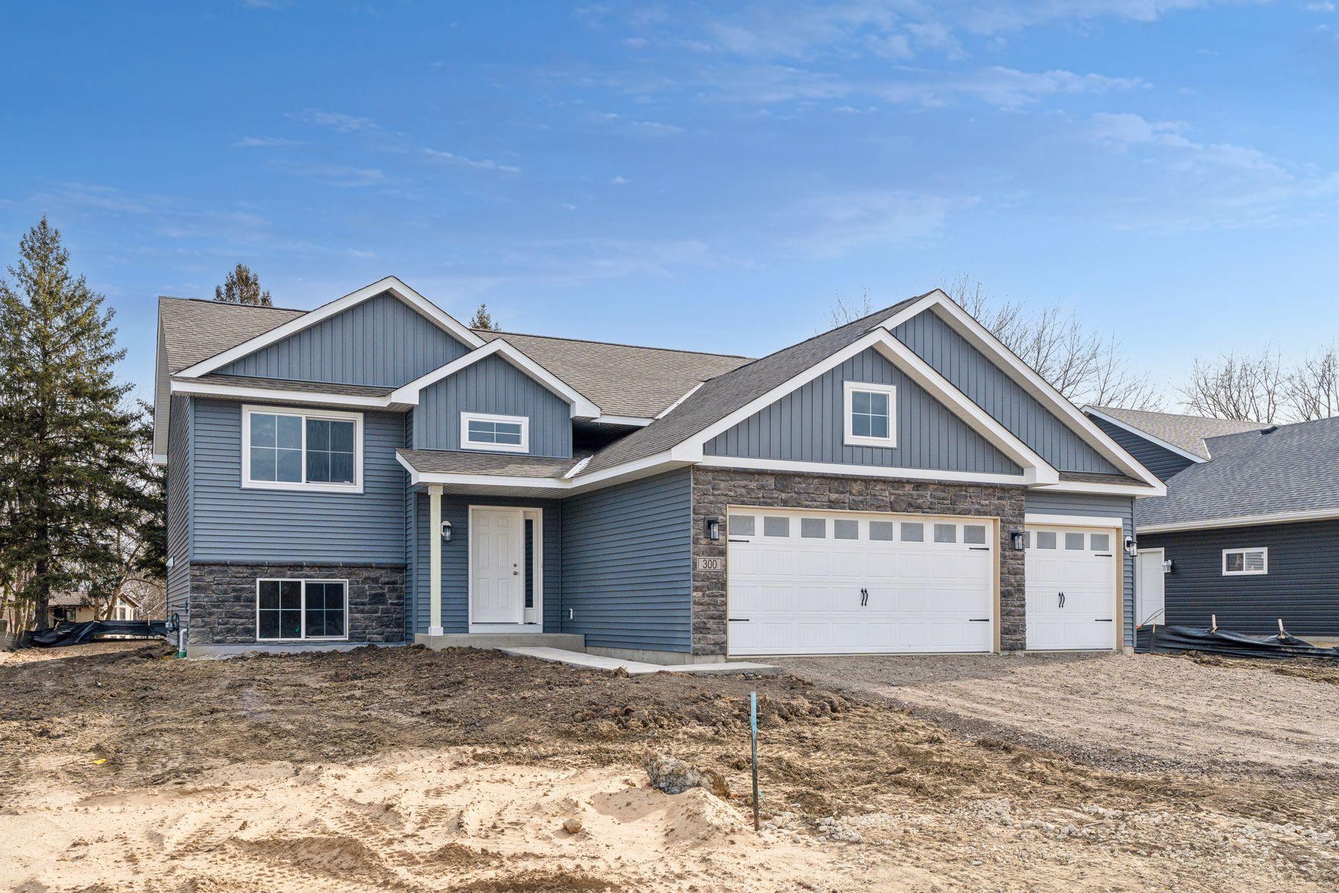 6502 Dale Circle Property Photo 1
