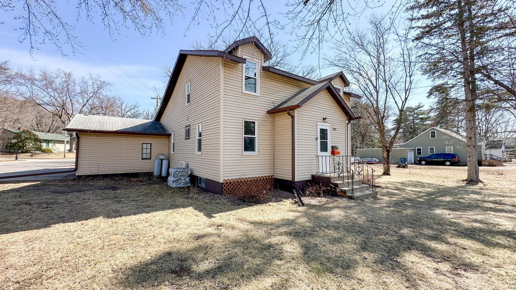 502 Summit Avenue Property Photo