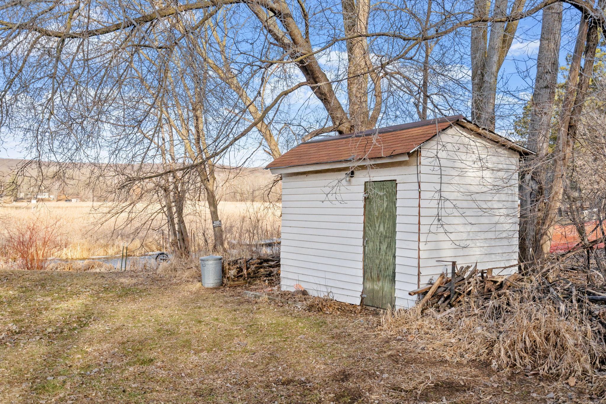 19555 Erie Drive Property Photo 4