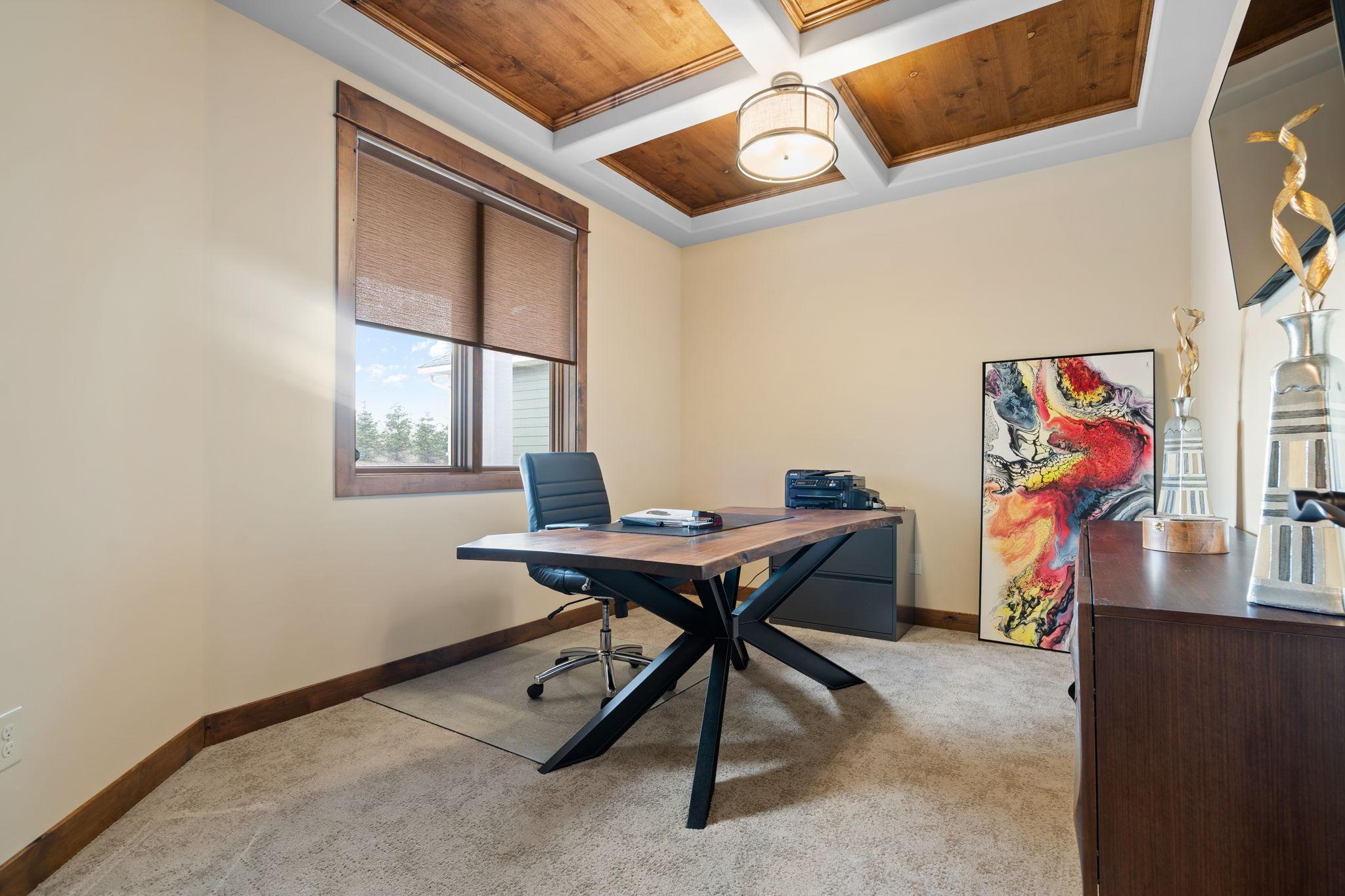 2521 110th Court Property Photo 4