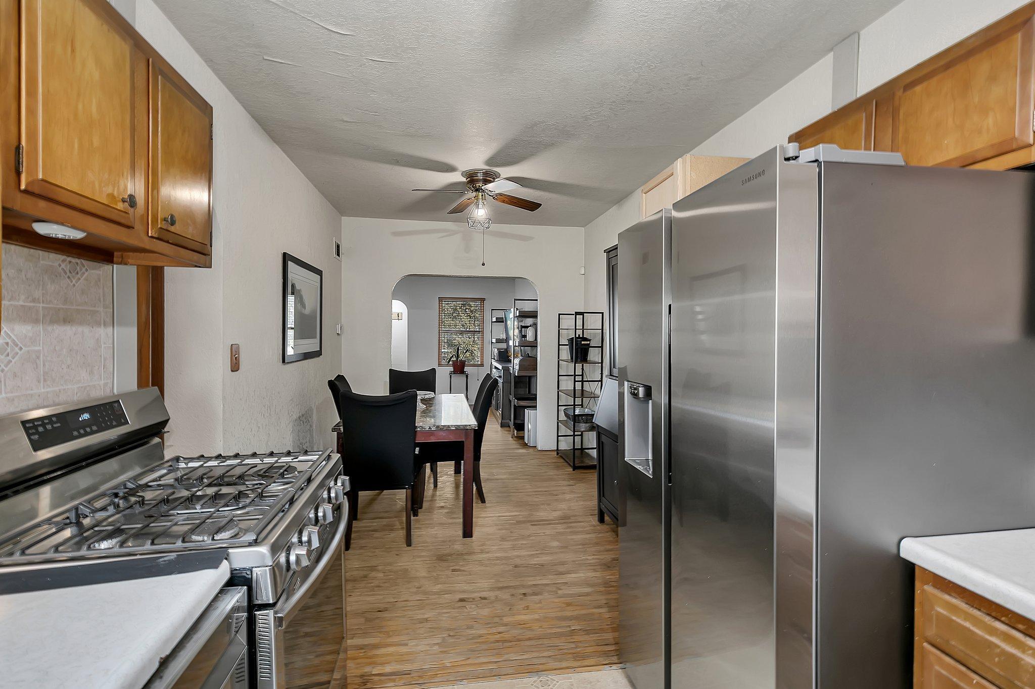 1021 2nd Avenue Property Photo