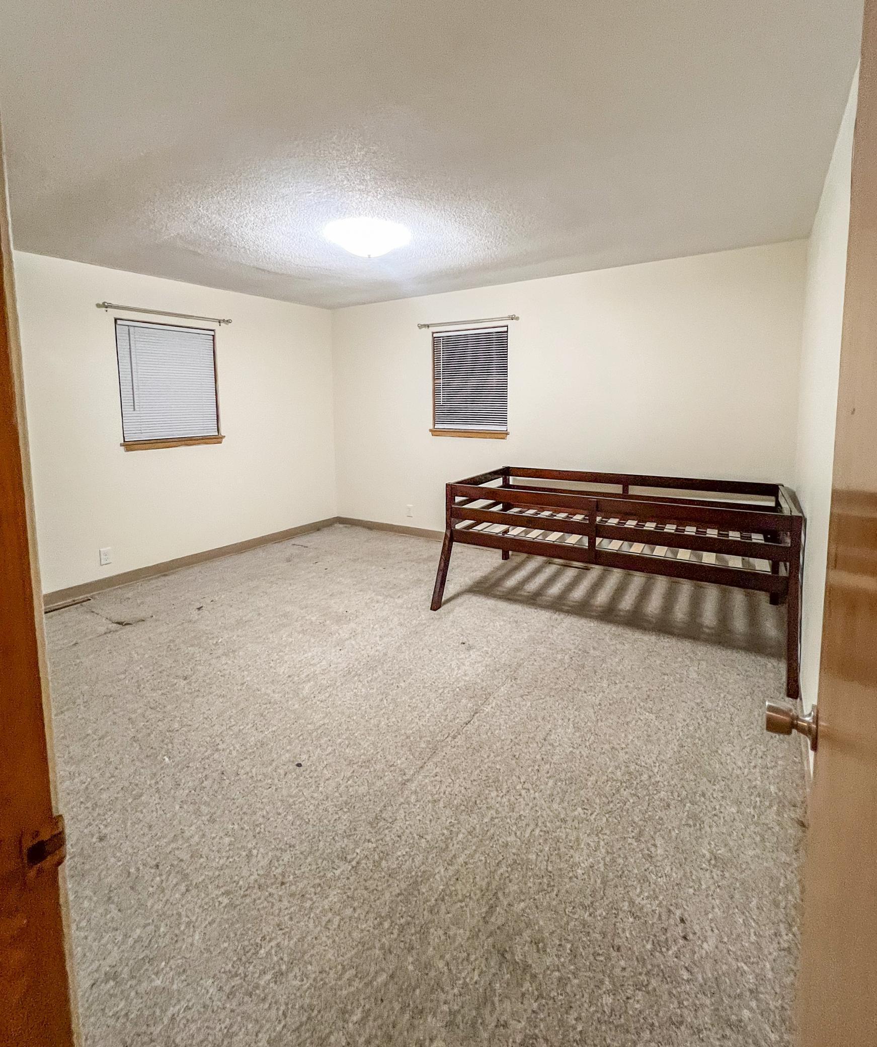 302 E Elmwood Street Property Photo 13