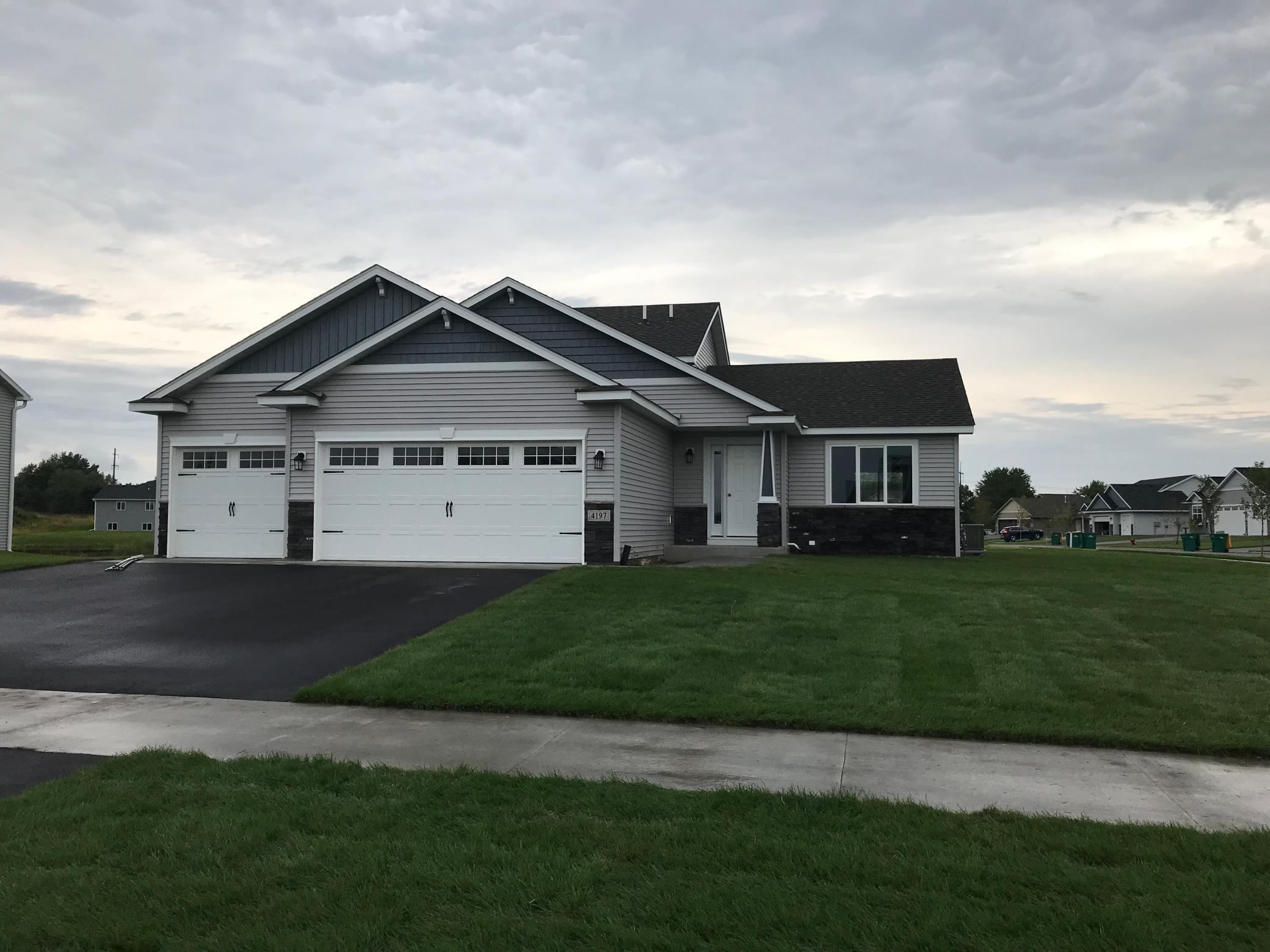 600 Elm Street Property Photo 1