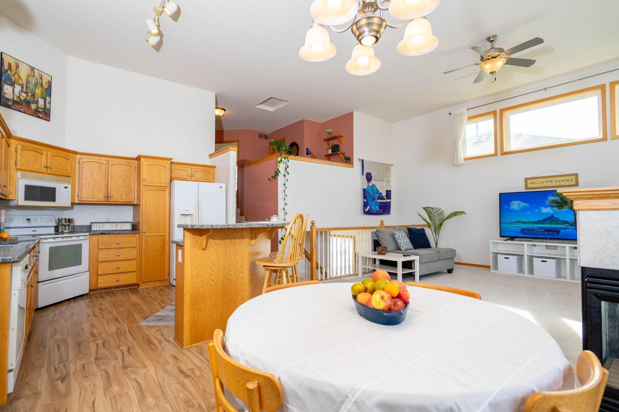 20688 Enfield Avenue Property Photo 7
