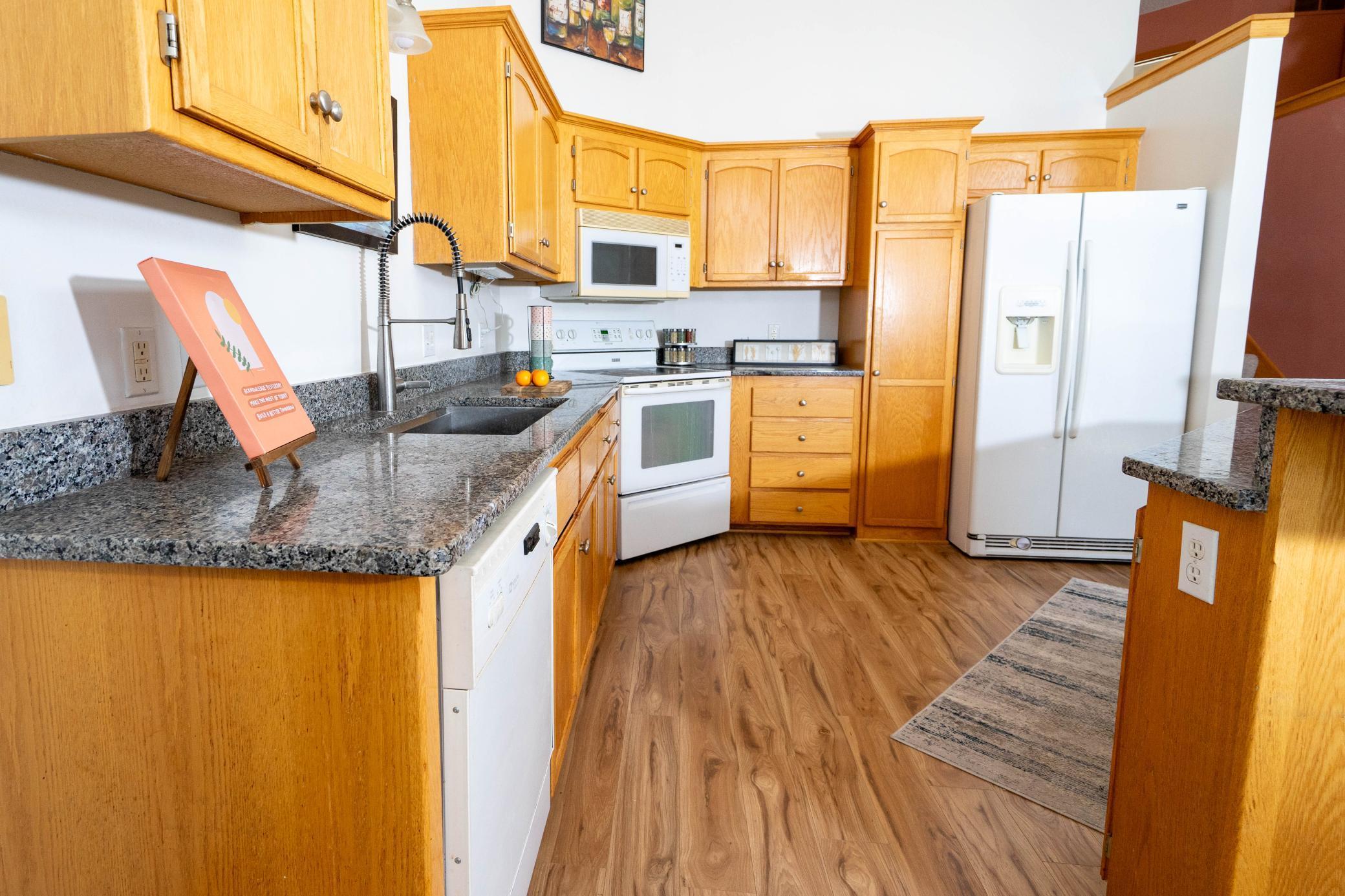 20688 Enfield Avenue Property Photo 9