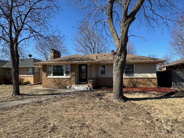 4221 Newton Avenue Property Photo 1