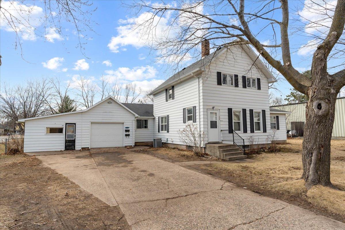 455 S Arch Avenue Property Photo 2