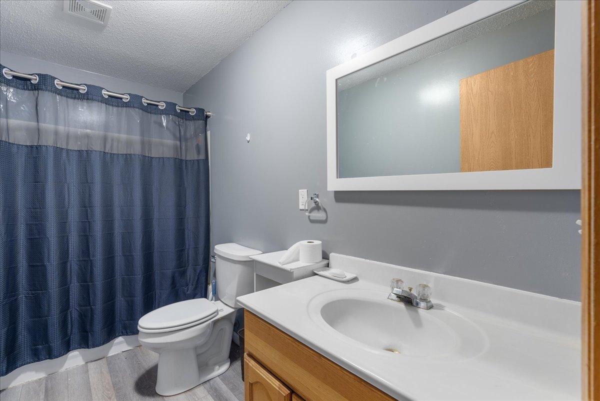 455 S Arch Avenue Property Photo 9