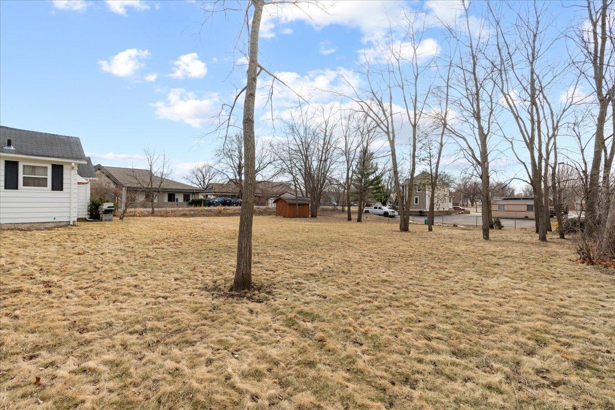 455 S Arch Avenue Property Photo 22