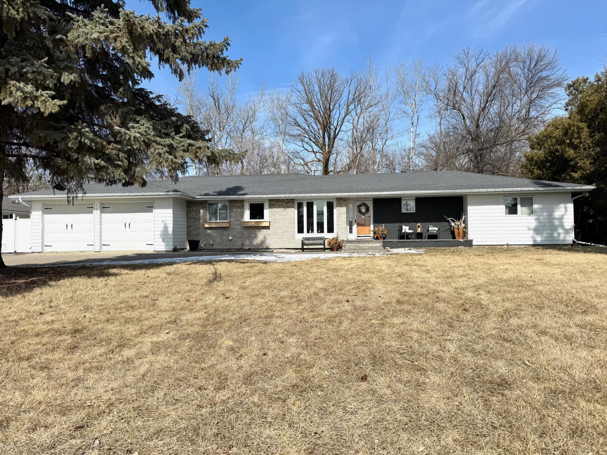 503 6th Street Property Photo 1