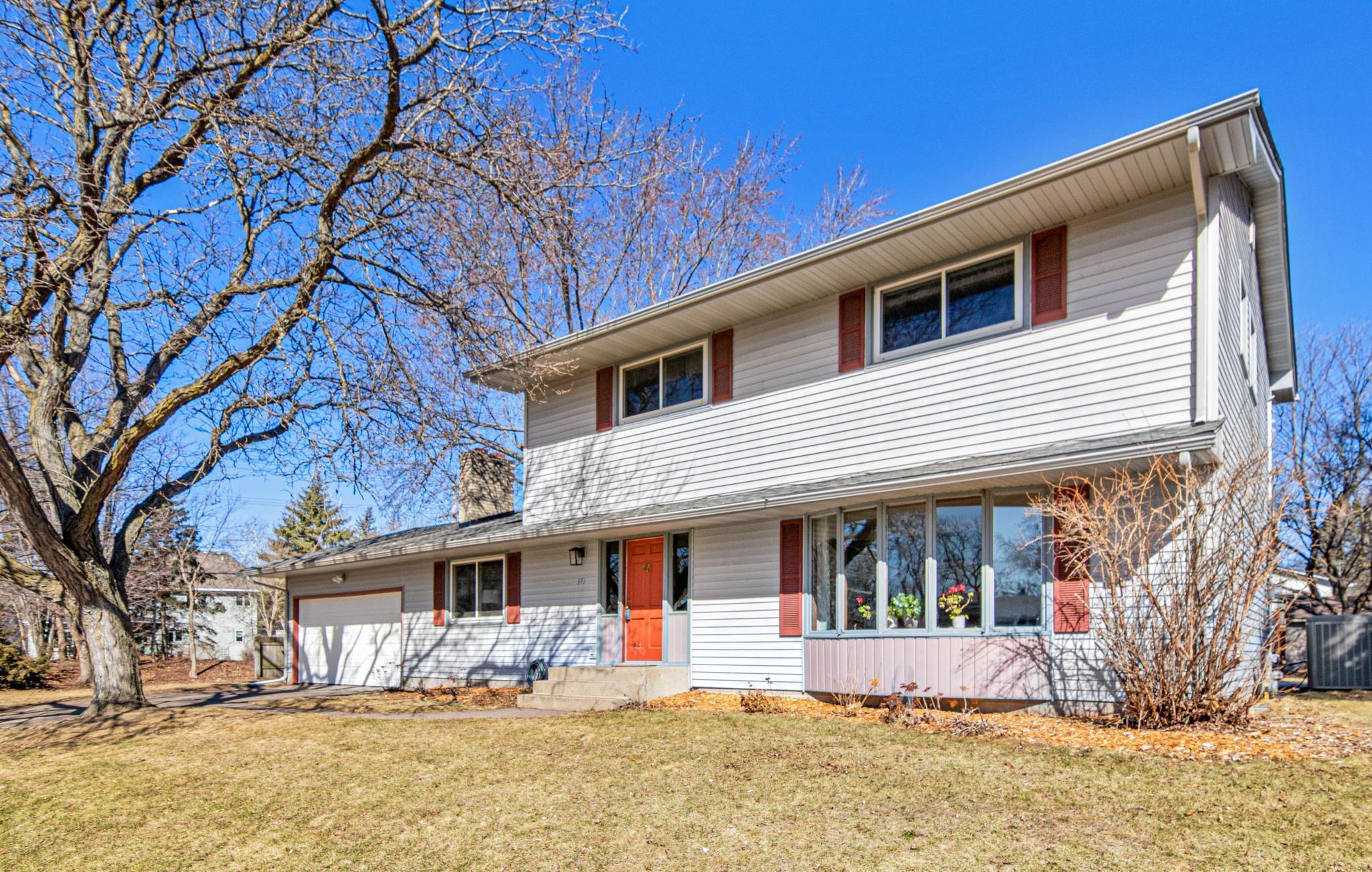 373 Maple Lane Court Property Photo