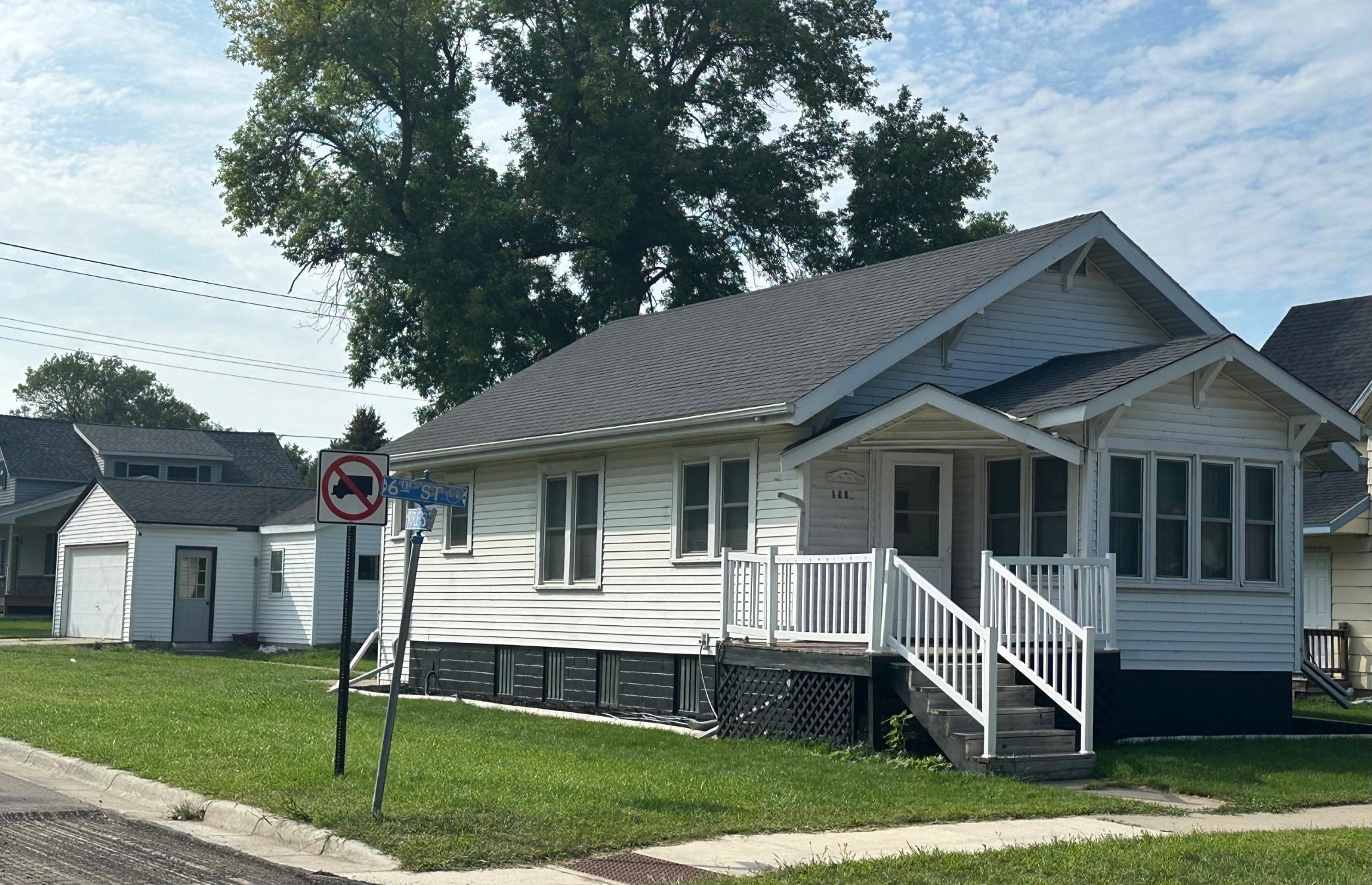 190 6th Street