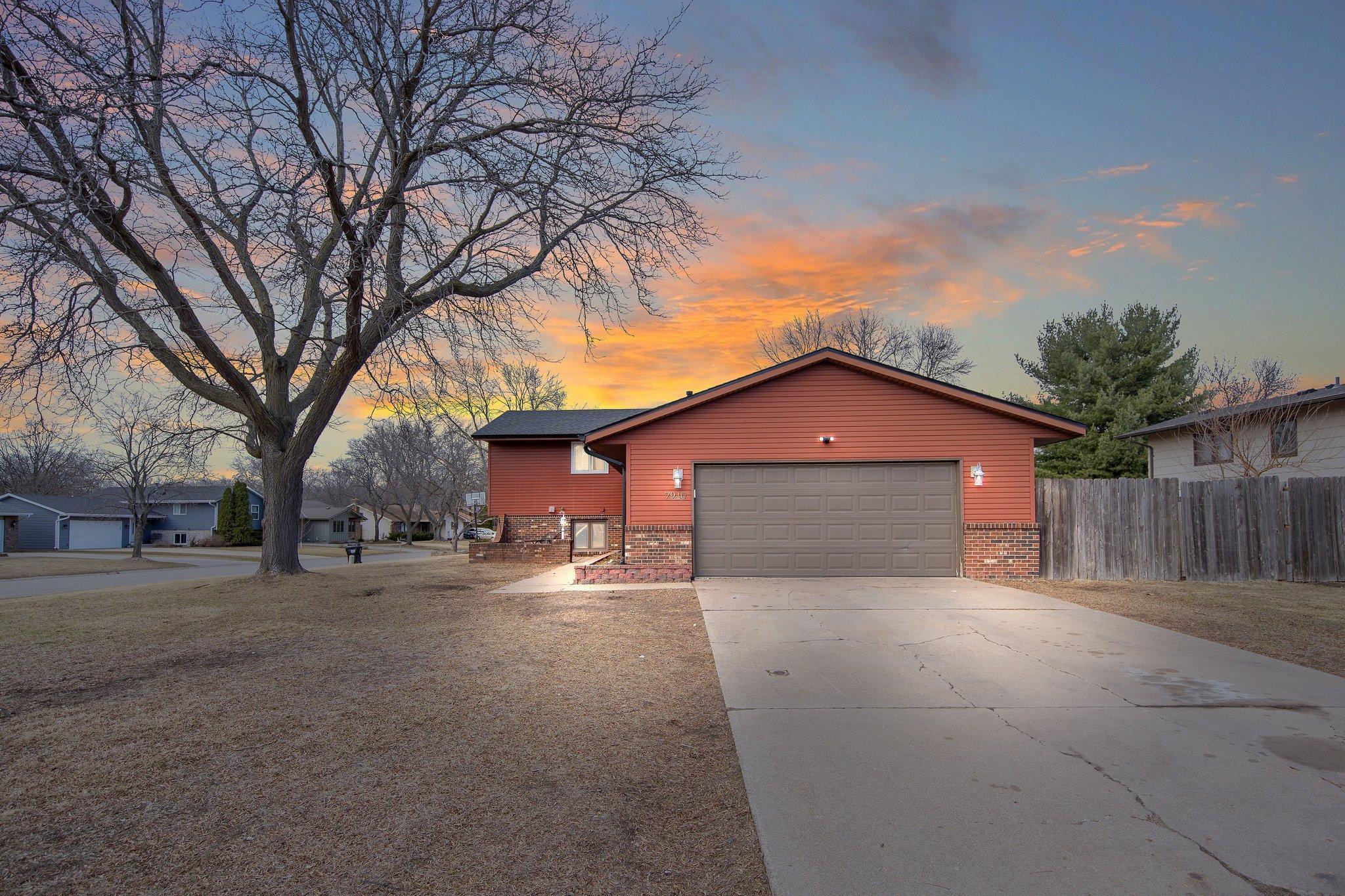 7910 Idaho Avenue Property Photo