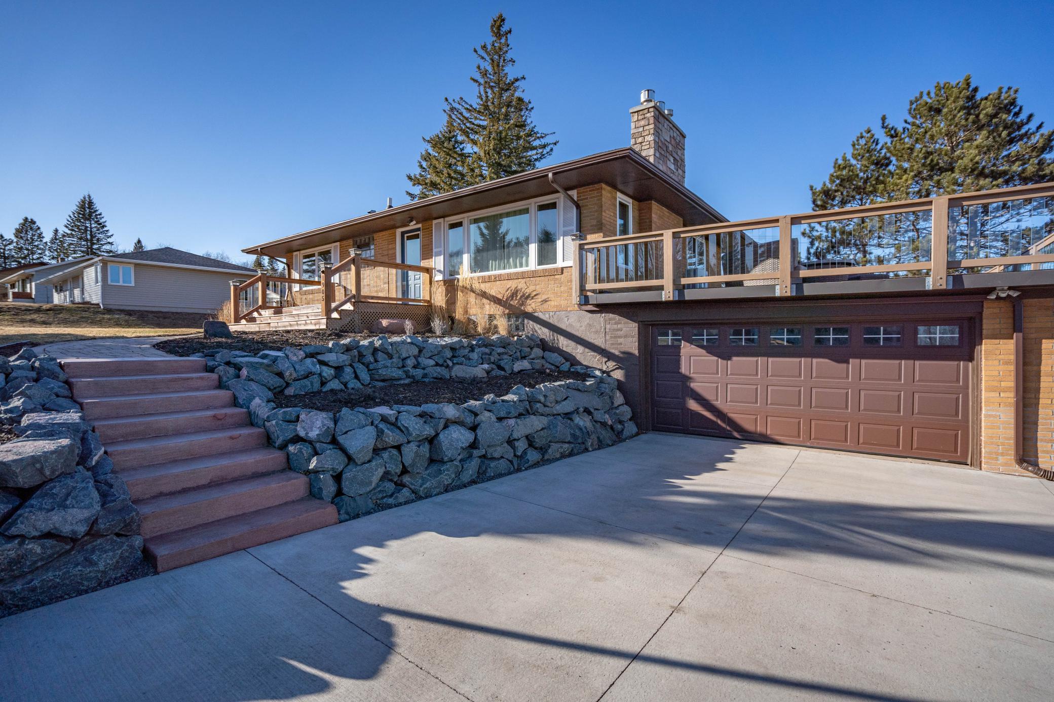 1905 Tyrol Street Property Photo