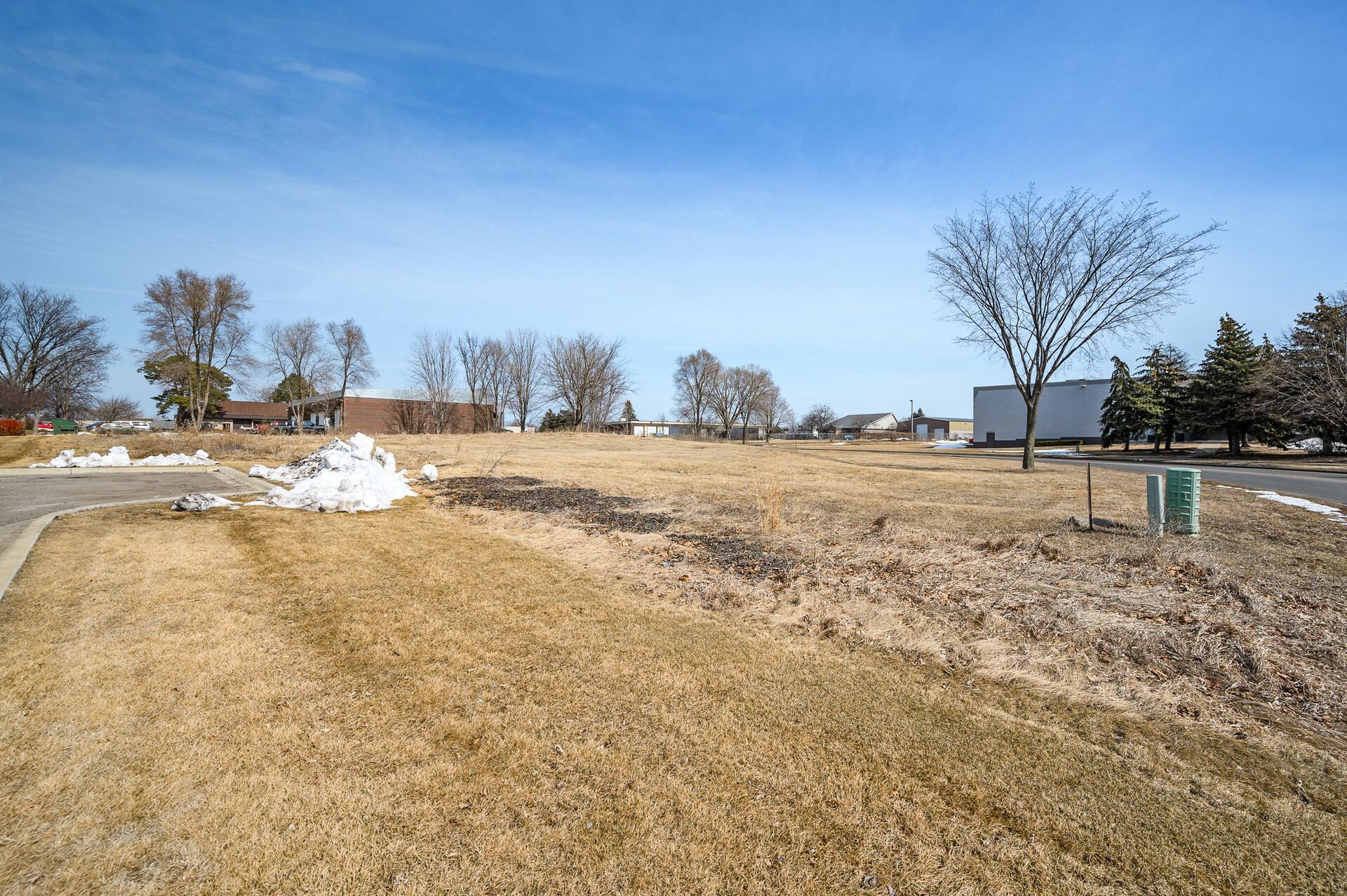 15245 Carrousel Way Property Photo 13