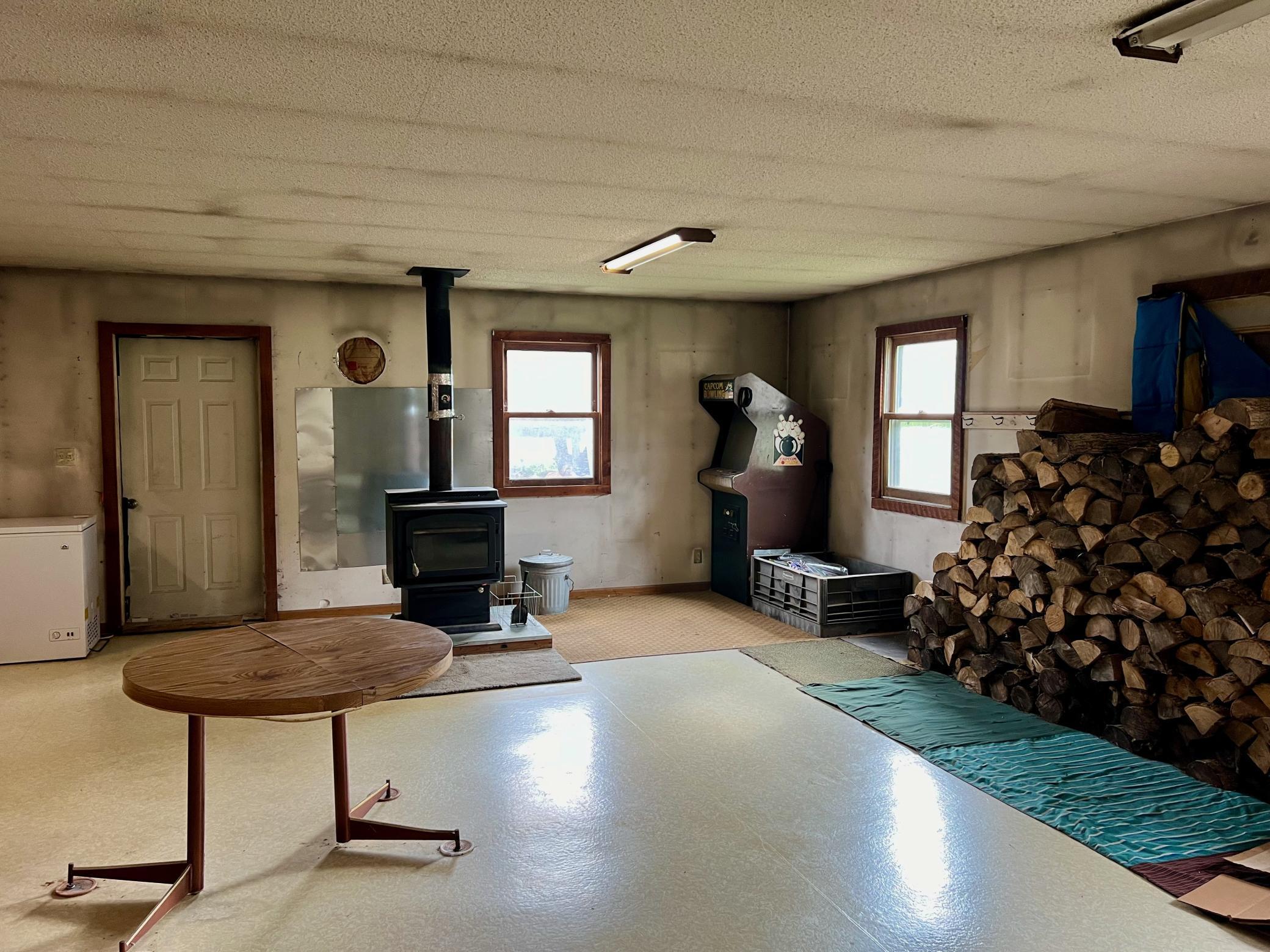 44192 Pioneer Road Property Photo 13