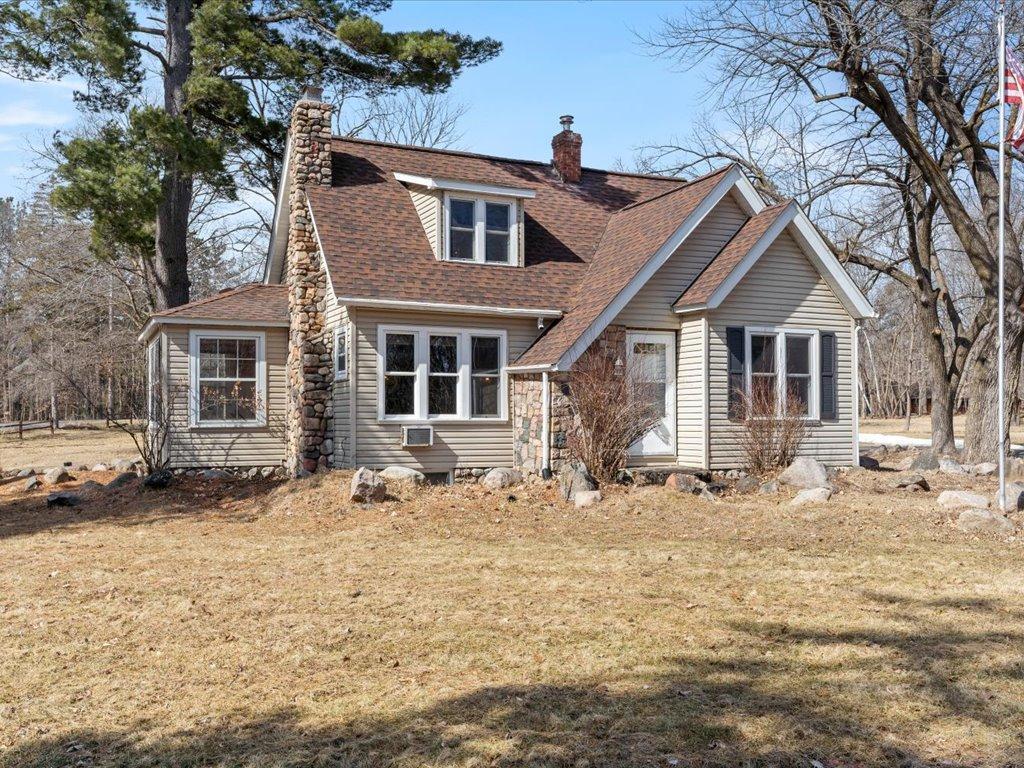 8619 Interlachen Road Property Photo 1