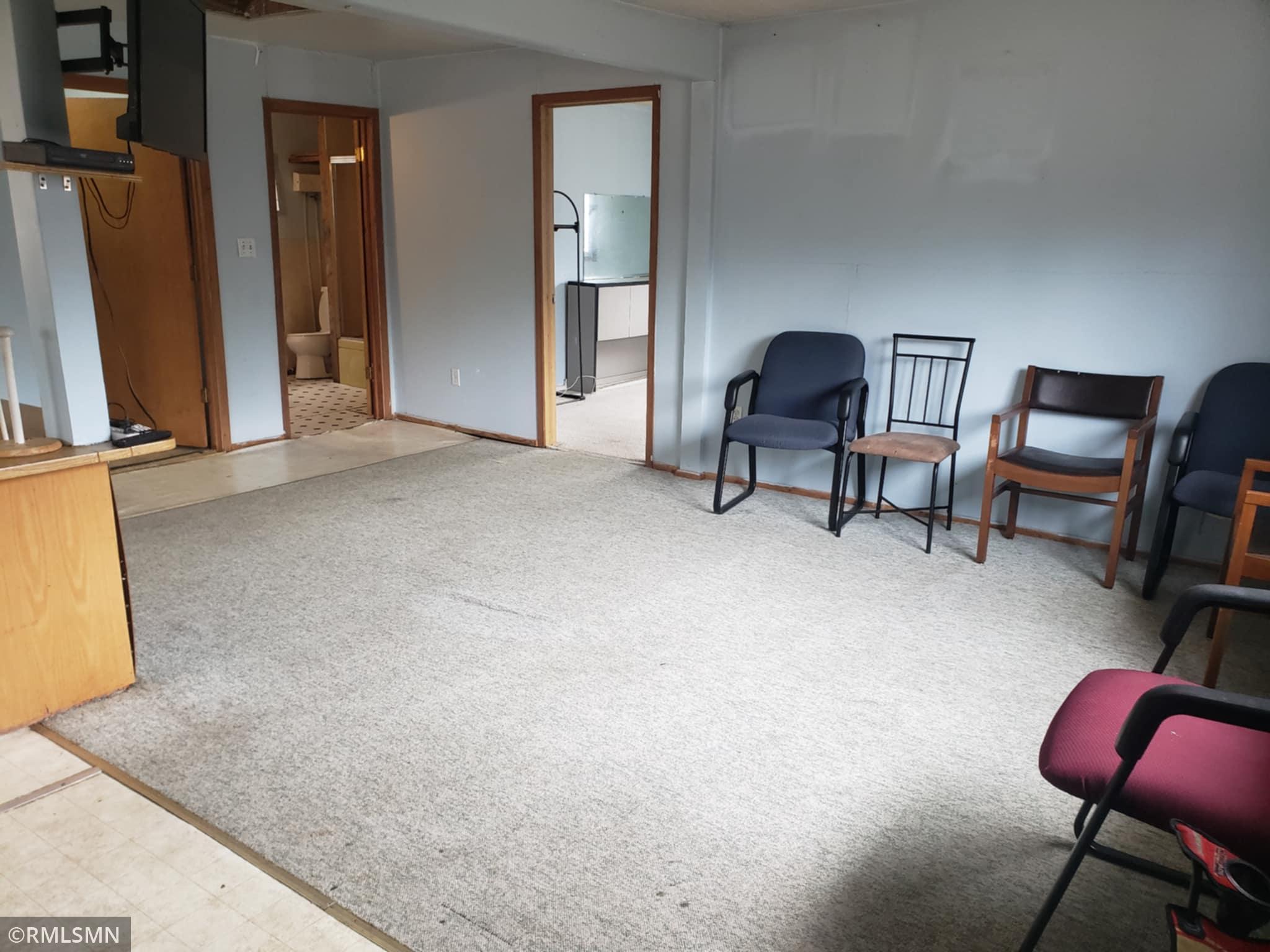51518 Sand Creek Road Property Photo 6