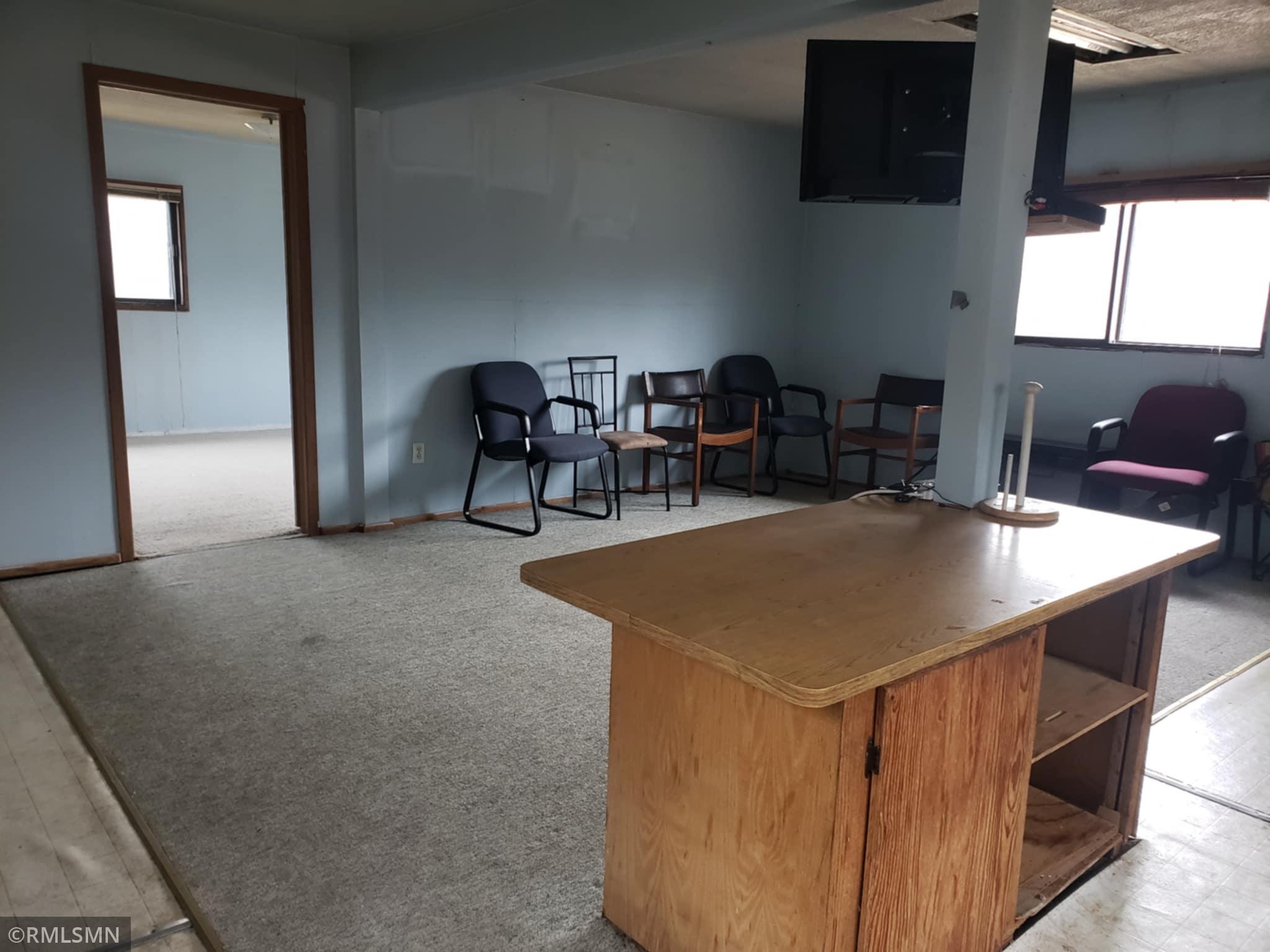 51518 Sand Creek Road Property Photo 7