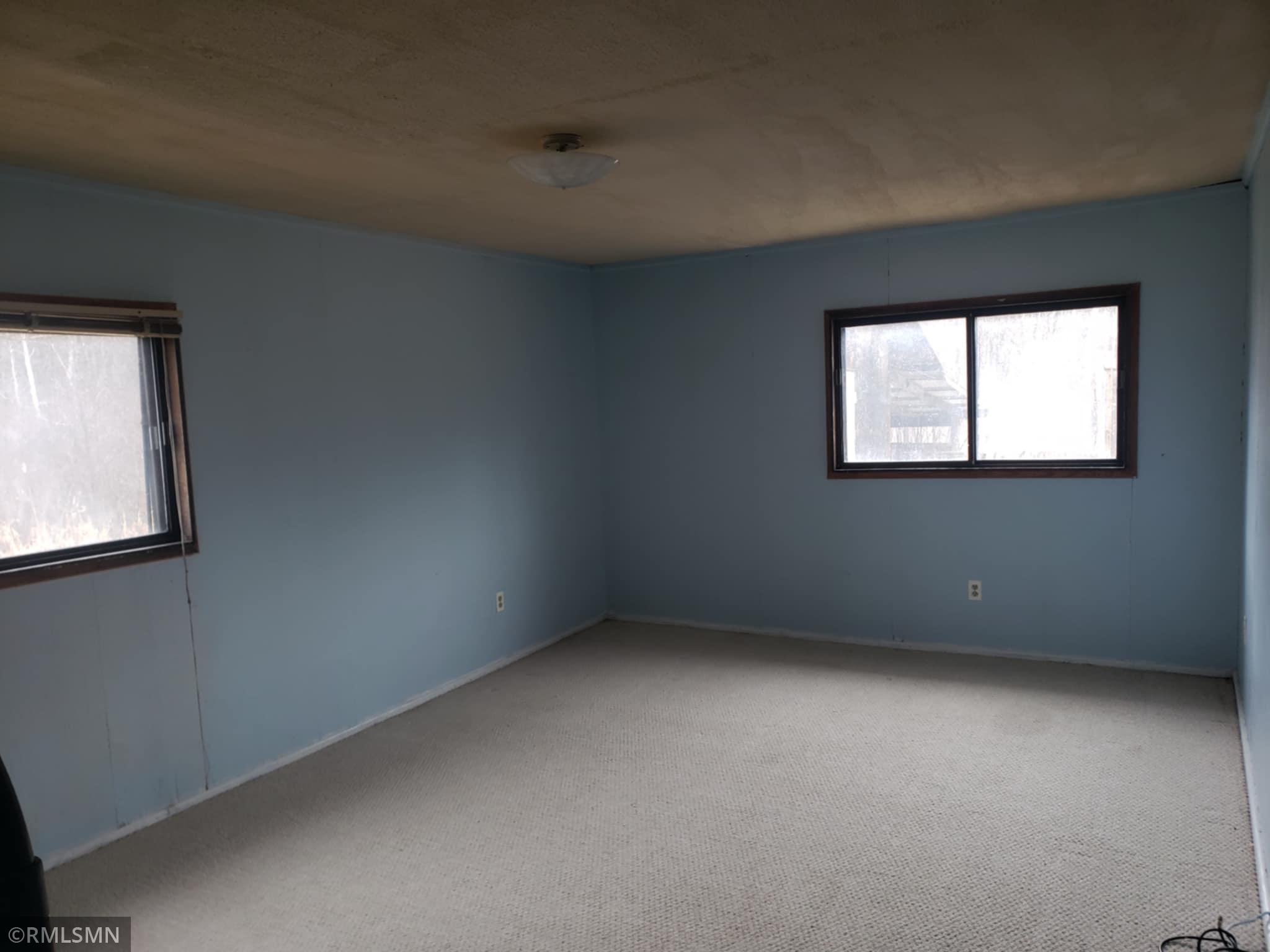 51518 Sand Creek Road Property Photo 21