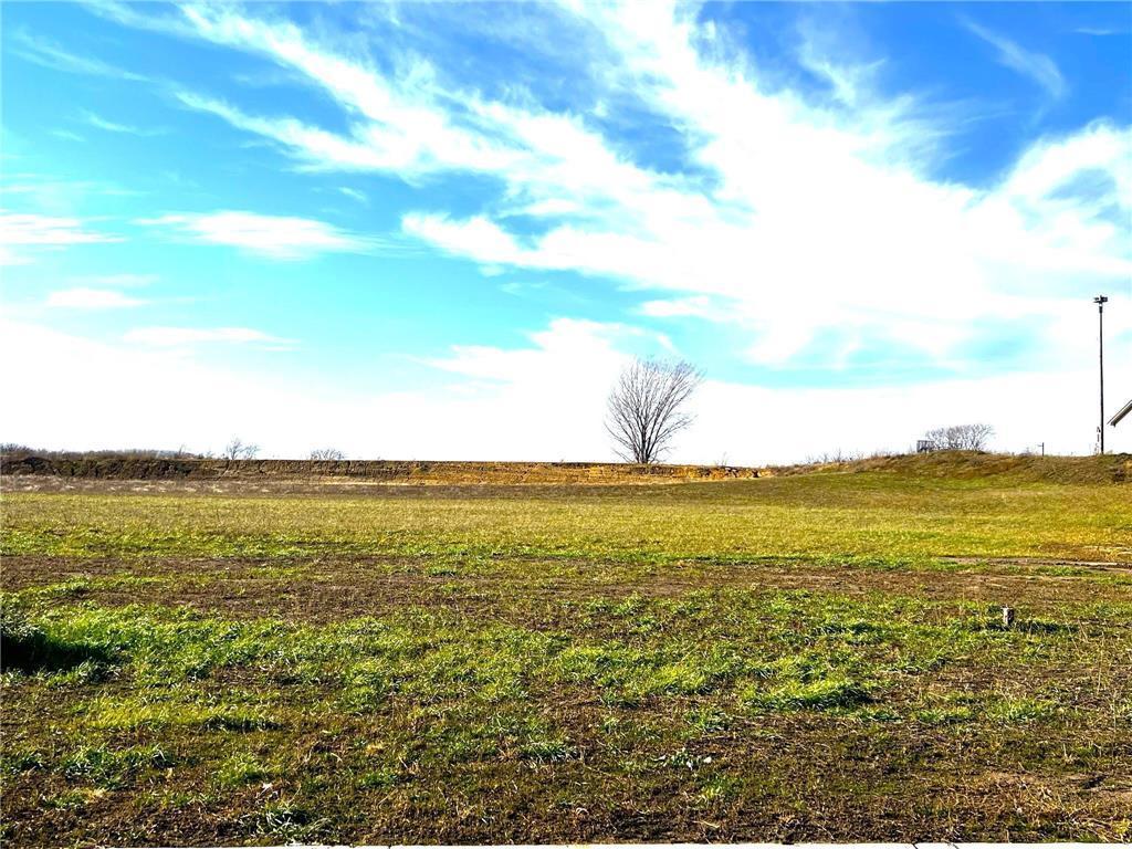 80 Rolling Hills Drive Property Photo 2