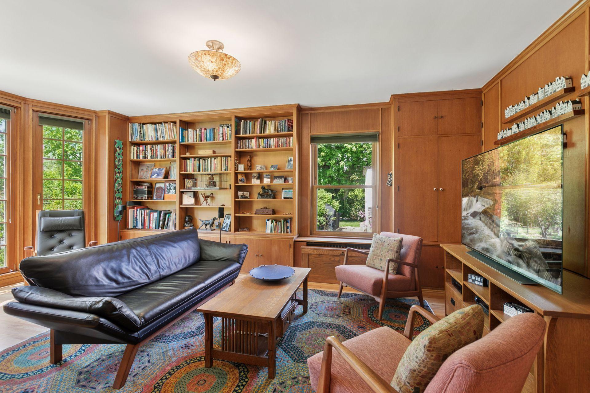 2924 Farwell Avenue Property Photo 14