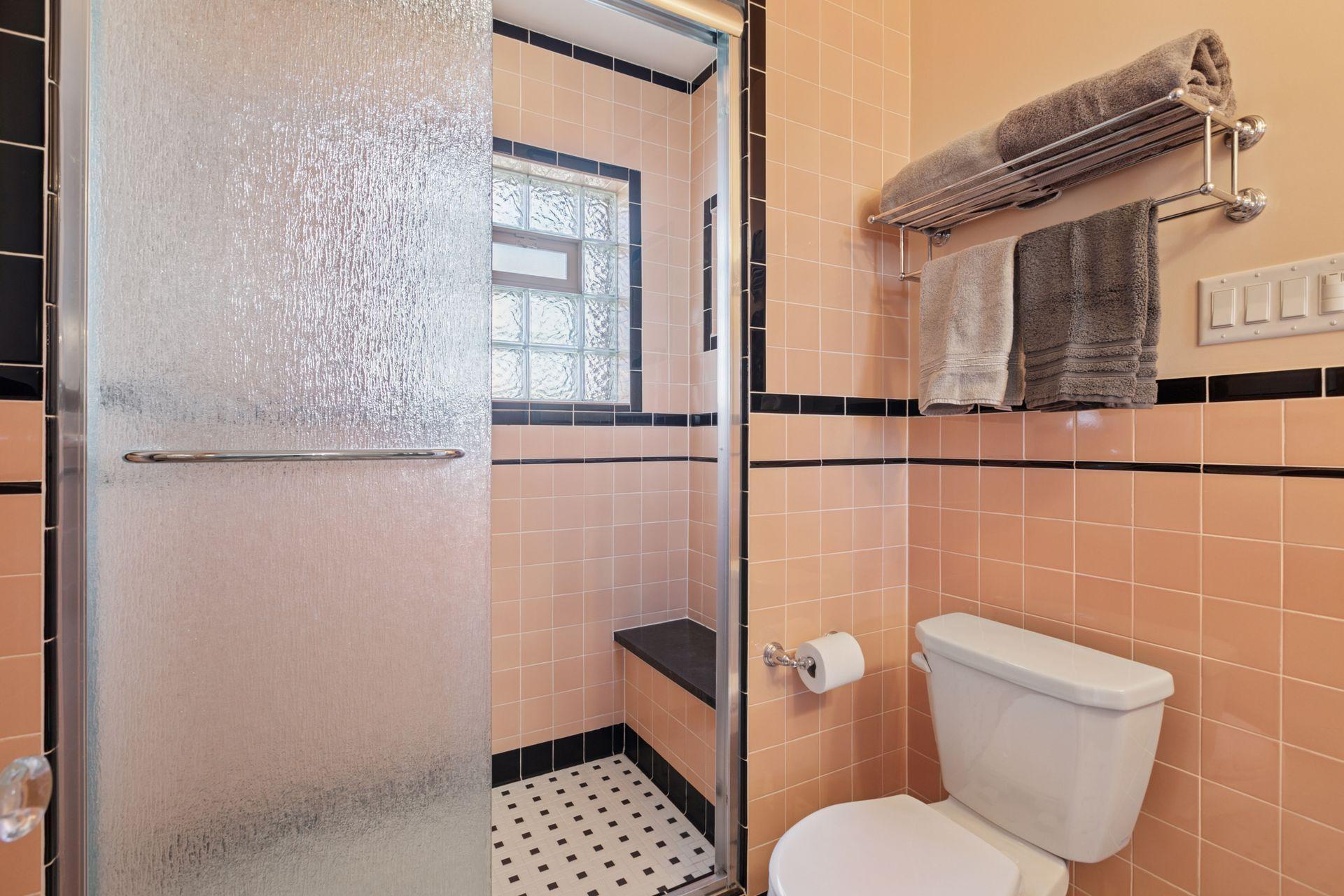 2924 Farwell Avenue Property Photo 39