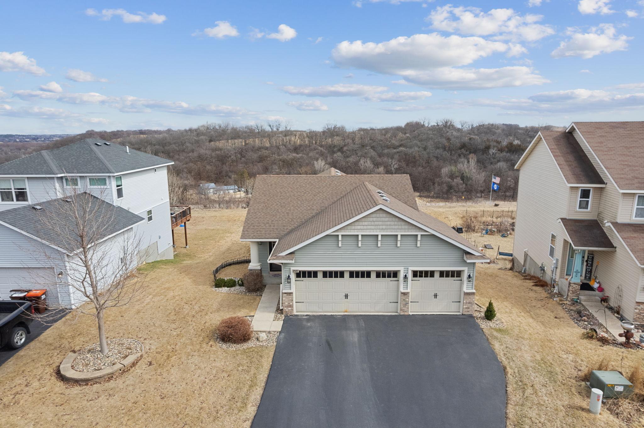 2597 Rushmore Road Property Photo 1