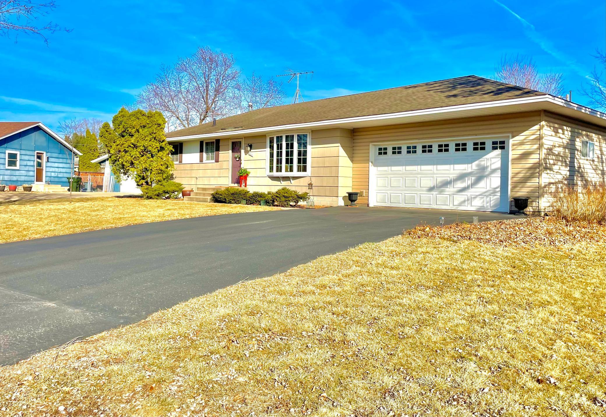 6570 168th Street Property Photo 1