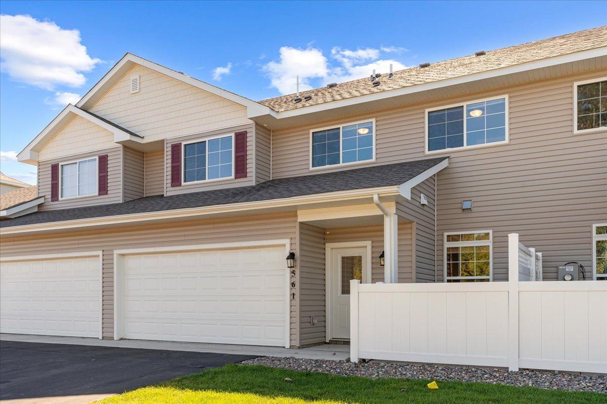 561 19th Place Property Photo 1