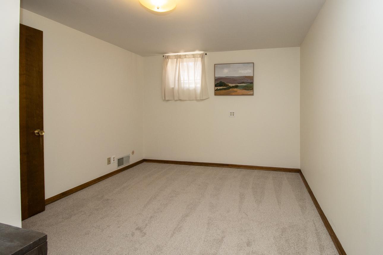 604 Iona Lane Property Photo 29