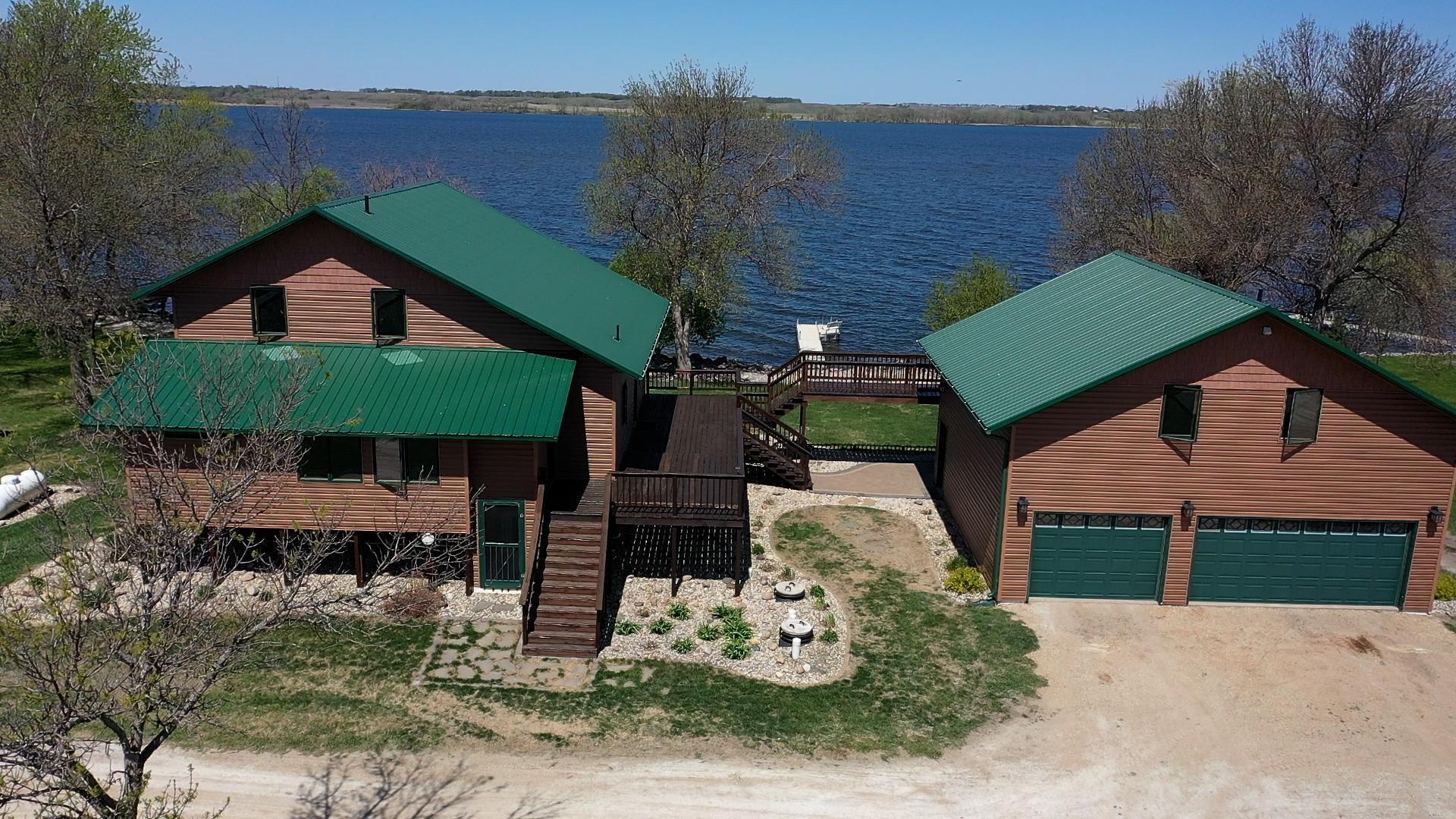 5862 Halls Drive Property Photo