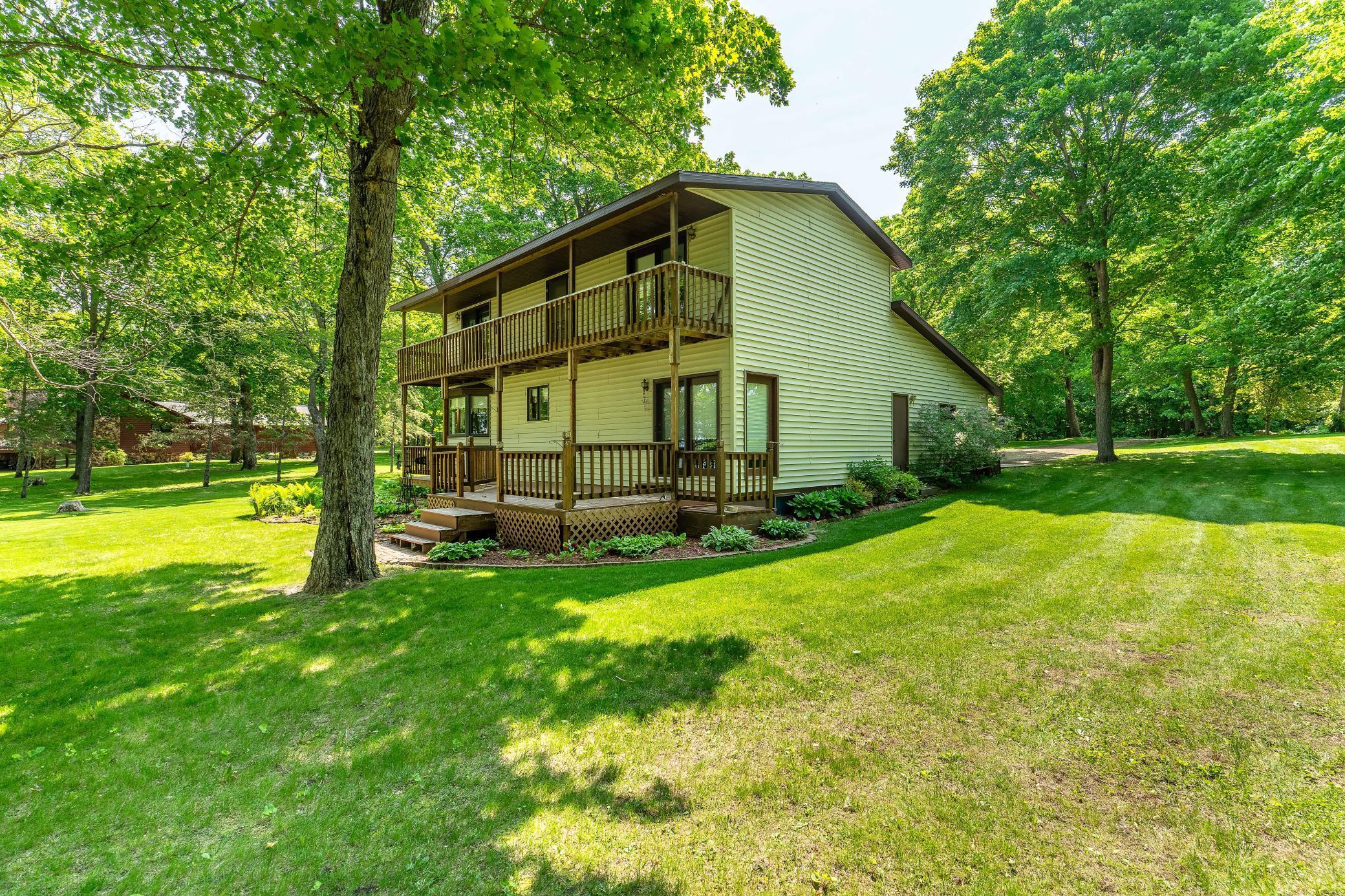 45715 Chippewa Trail