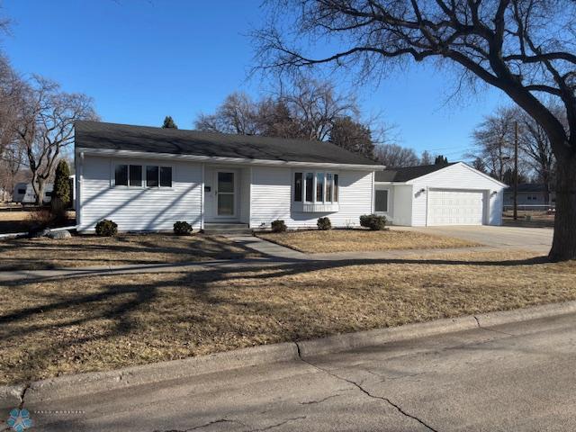 1204 20 Avenue Property Photo 1
