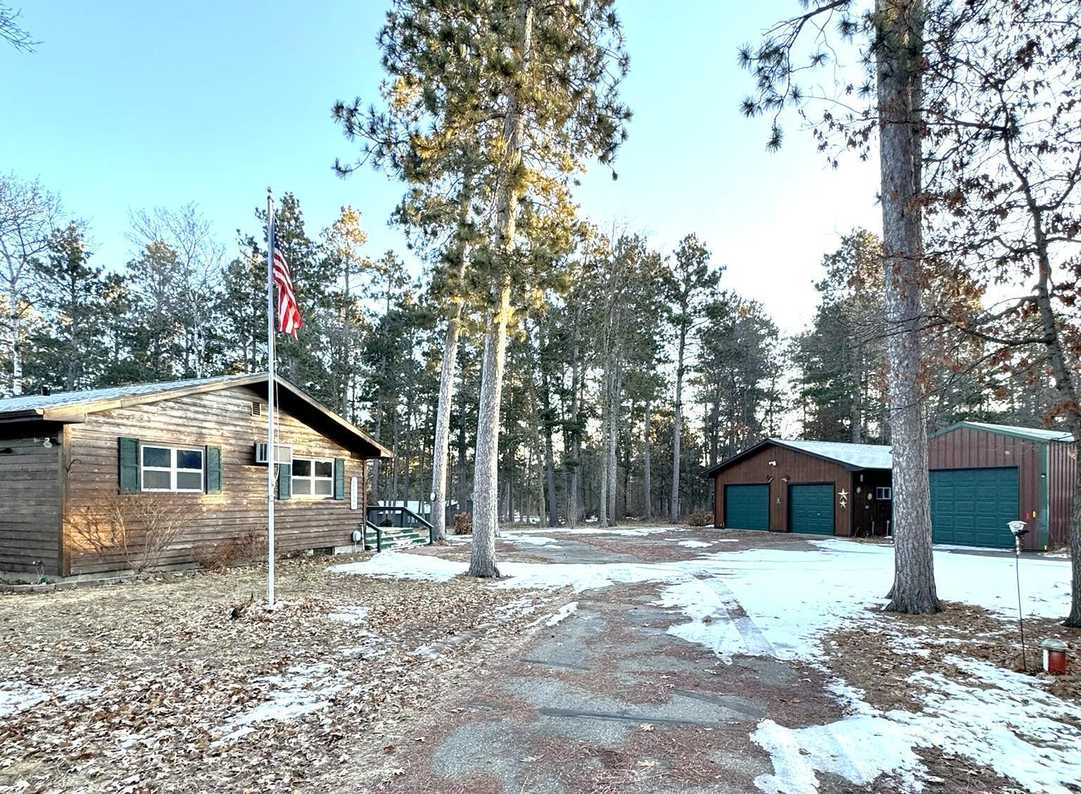 16924 Bunting Drive Property Photo 1