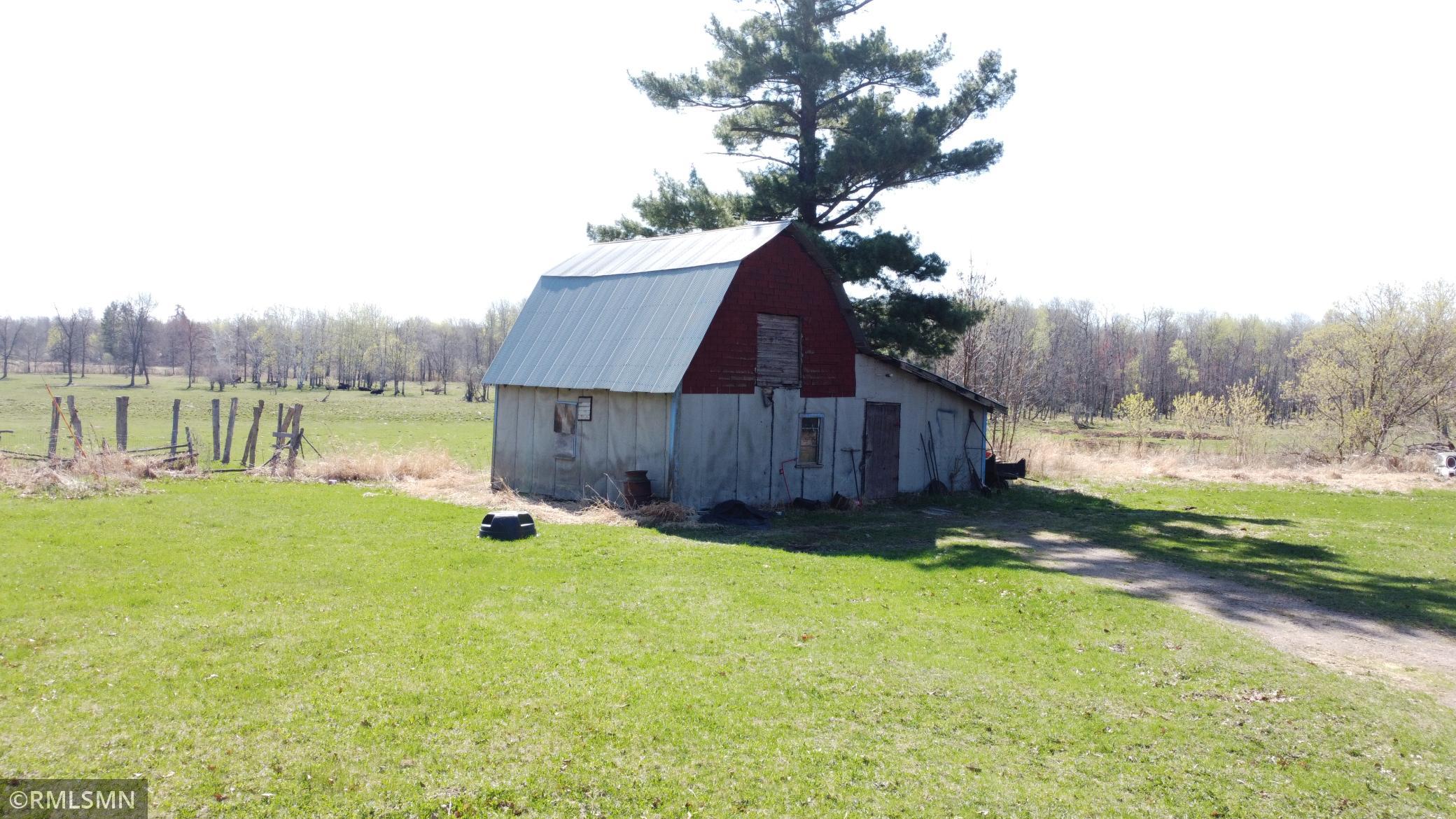 31750 370th Street Property Photo 1