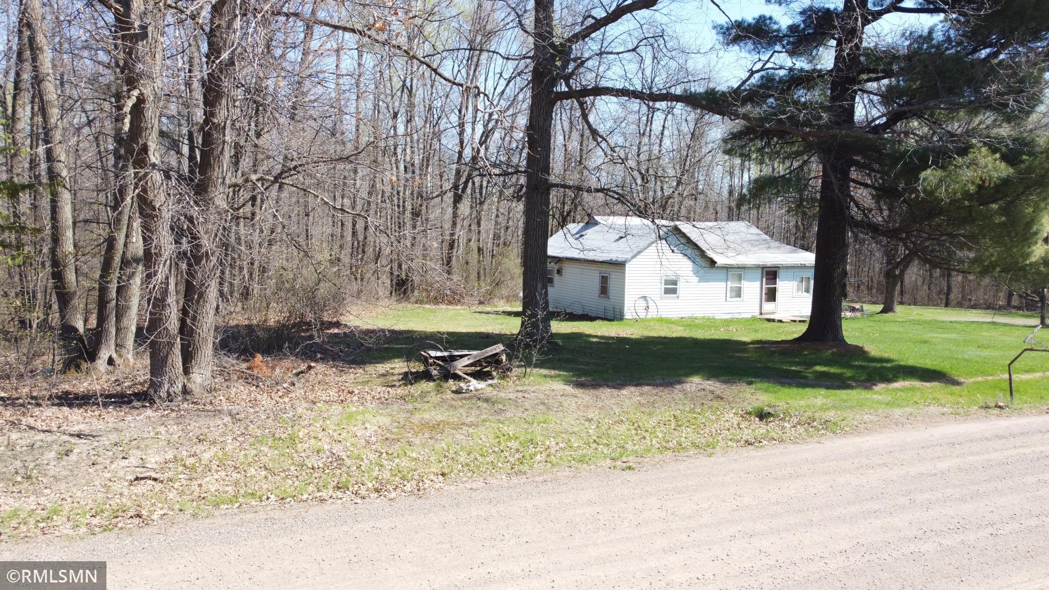 31750 370th Street Property Photo 4