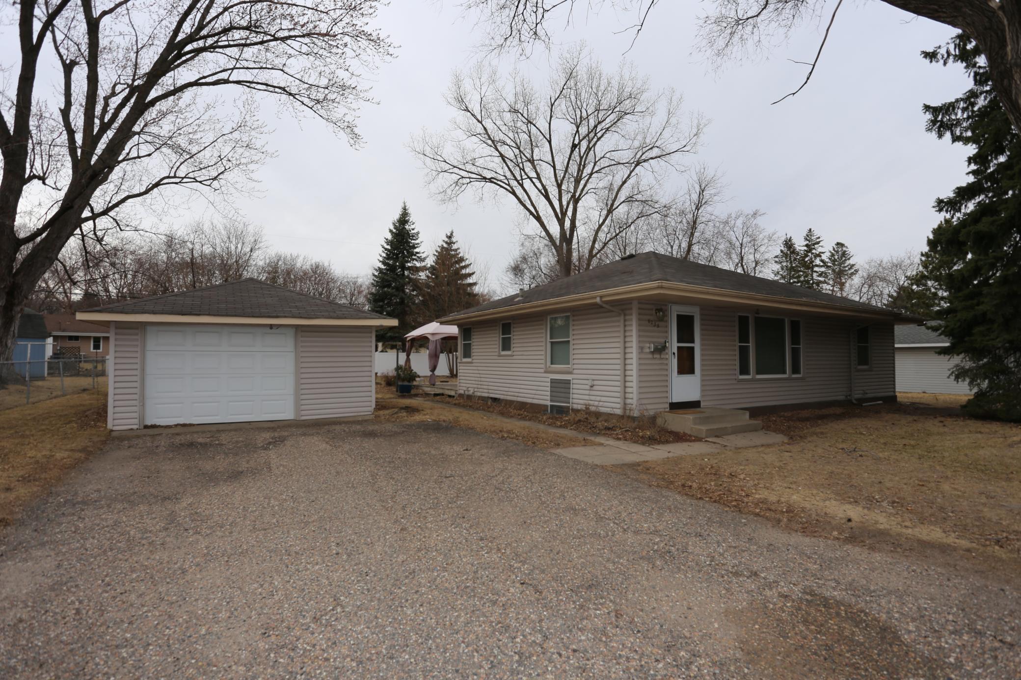 6233 Sumter Avenue Property Photo 1